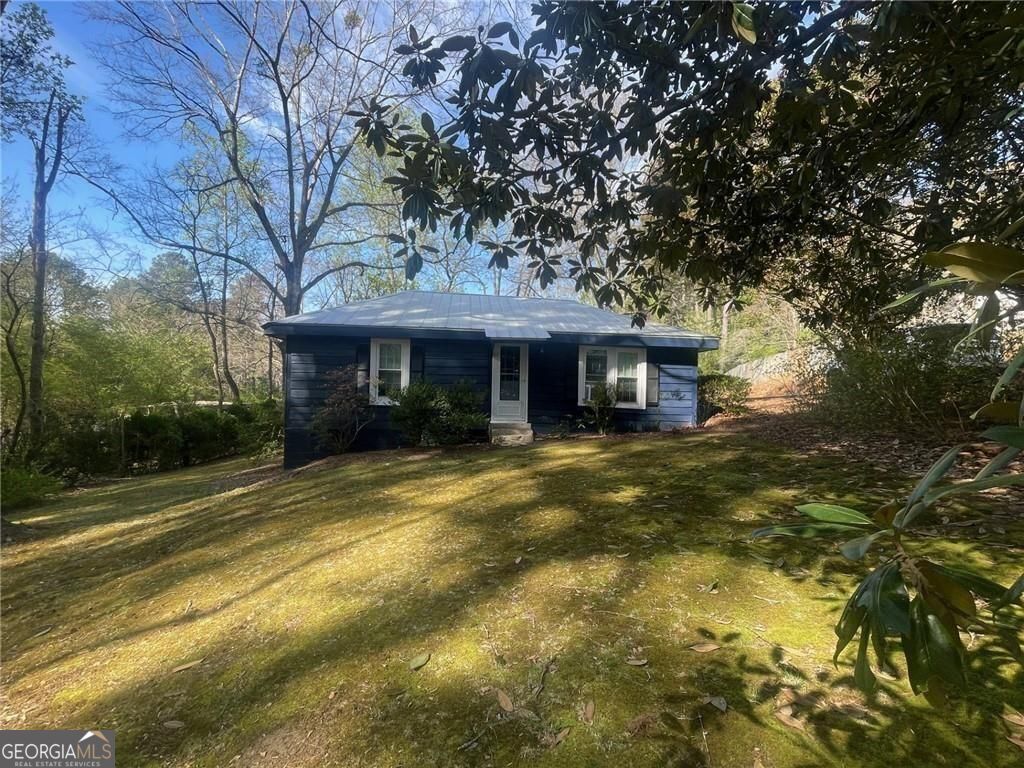 16040 Henderson Rd — photo