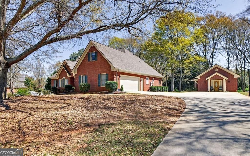 Home in McDonough, GA 30252 — photo 3