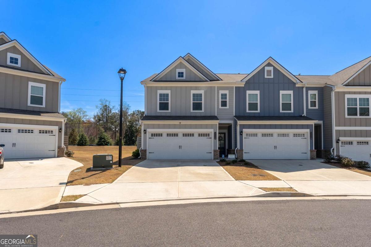 1114 Chastain Dr — photo