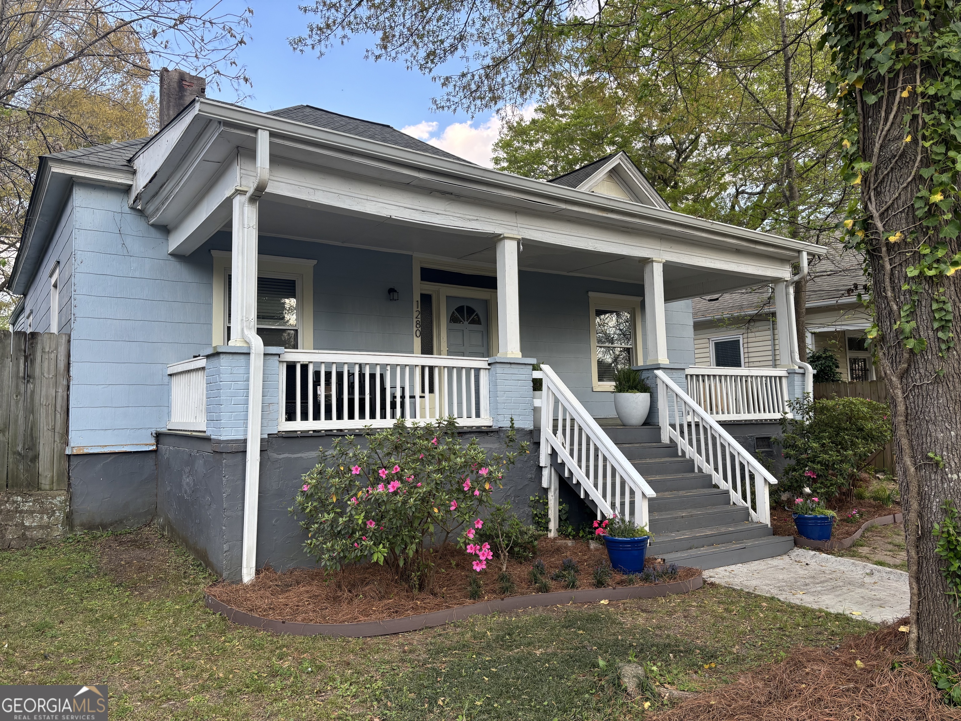 1280 Hartford Ave SW — photo