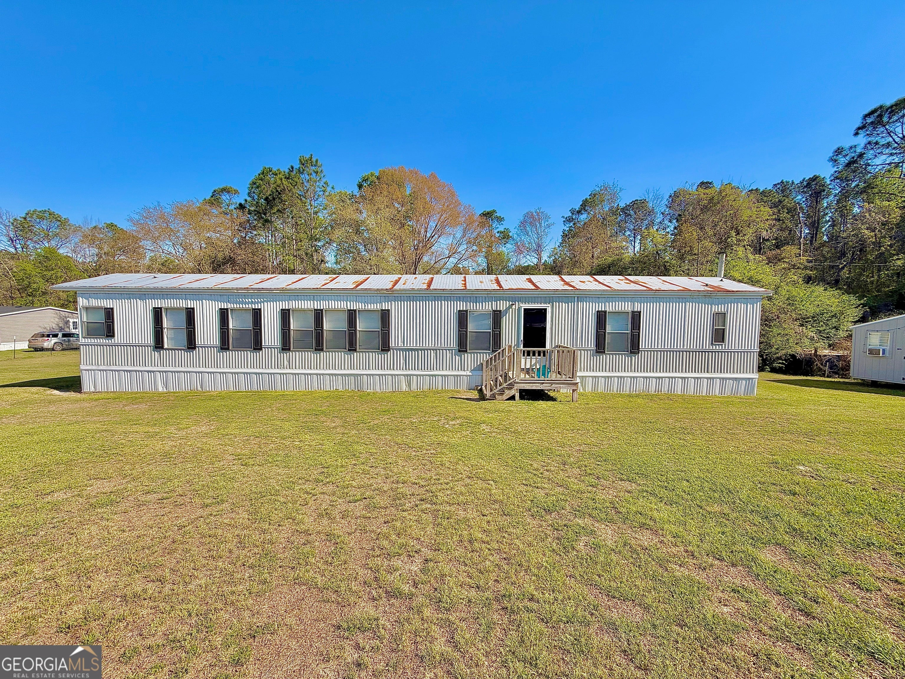 2811 Lyons Center Rd — photo