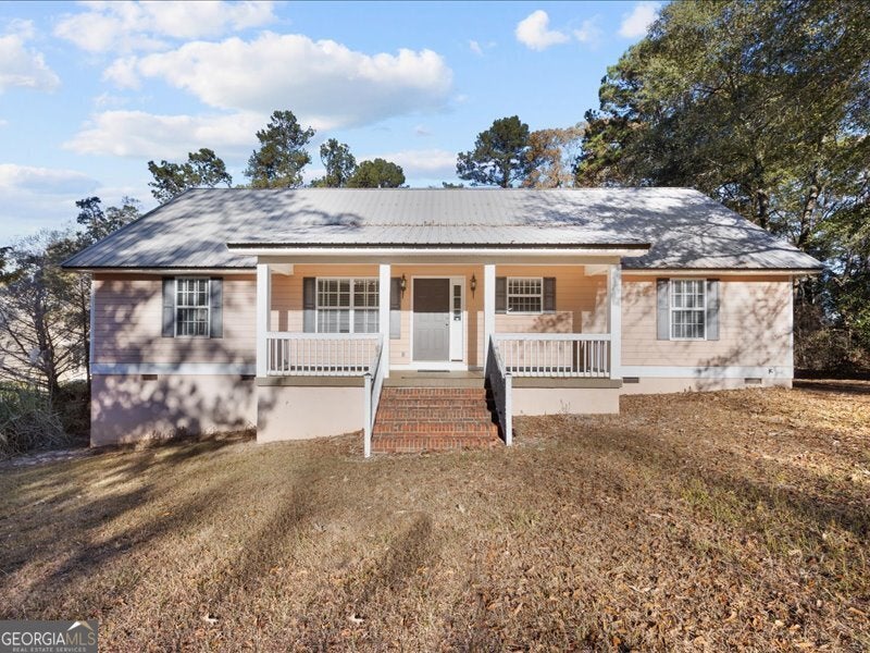 221 Sunset Point Rd — photo