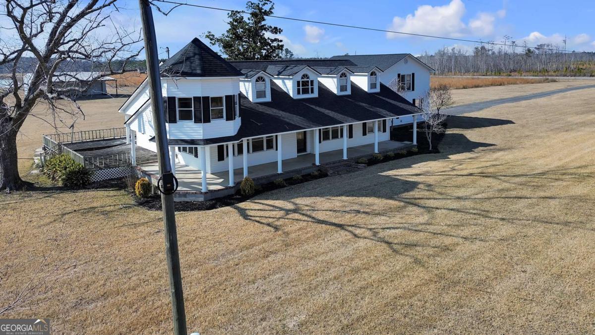 1832 Douglas Hwy — photo
