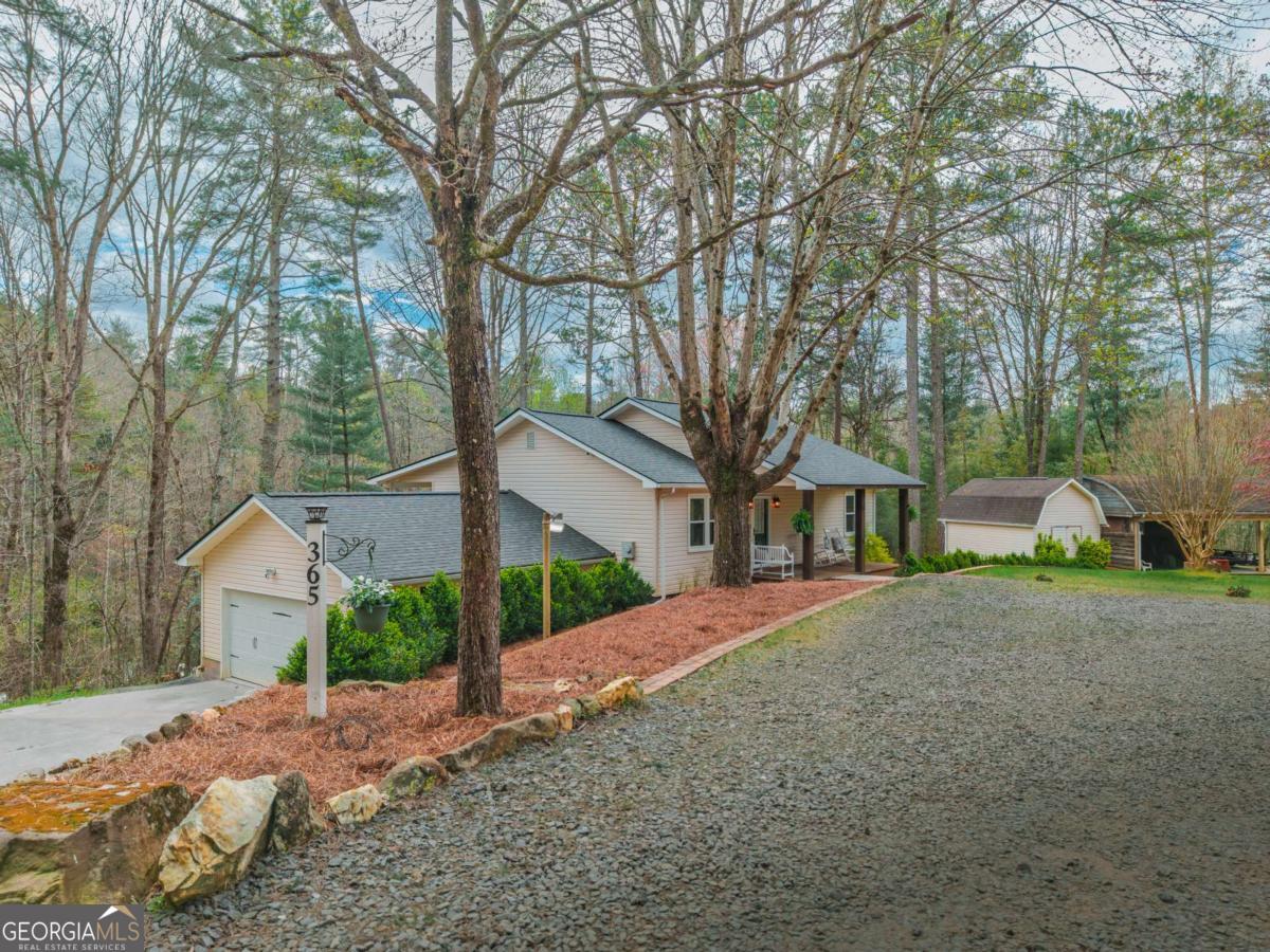 365 Quarles Ln — photo