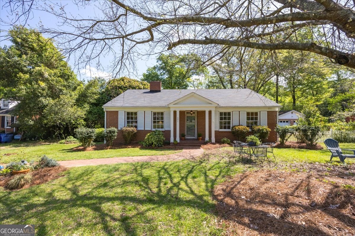 501 Pinecrest Rd — photo