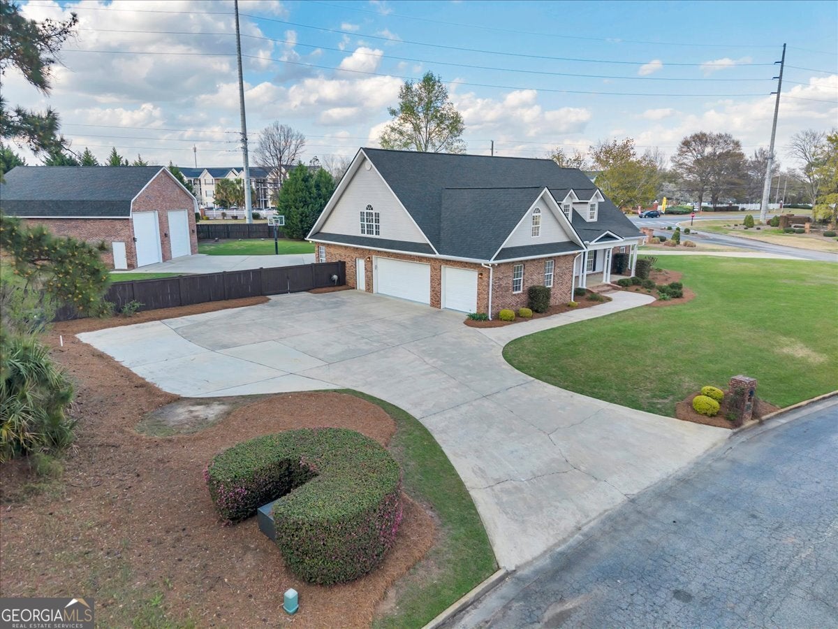 32 Willow Lake Dr — photo