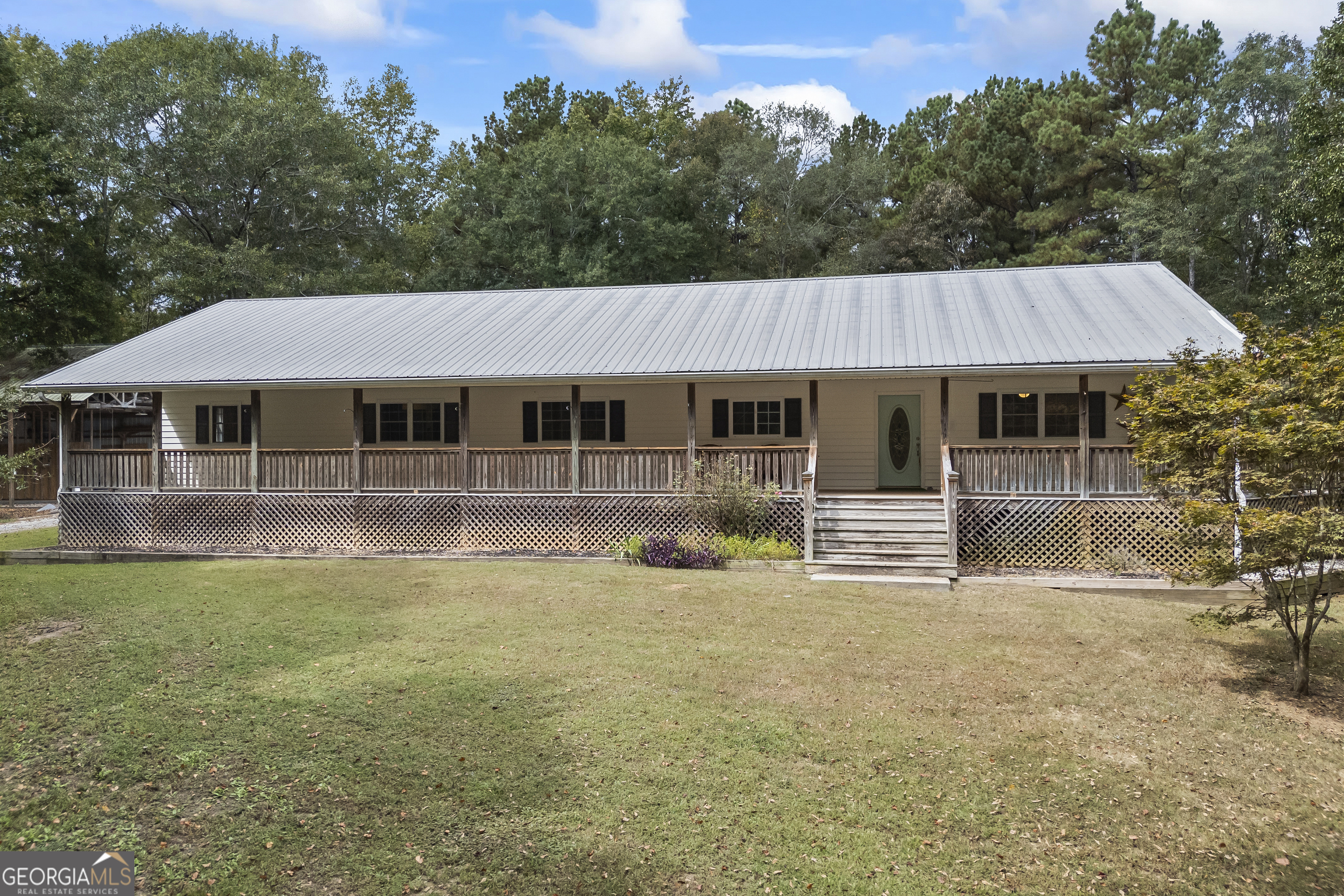 532 Davenport Rd — photo