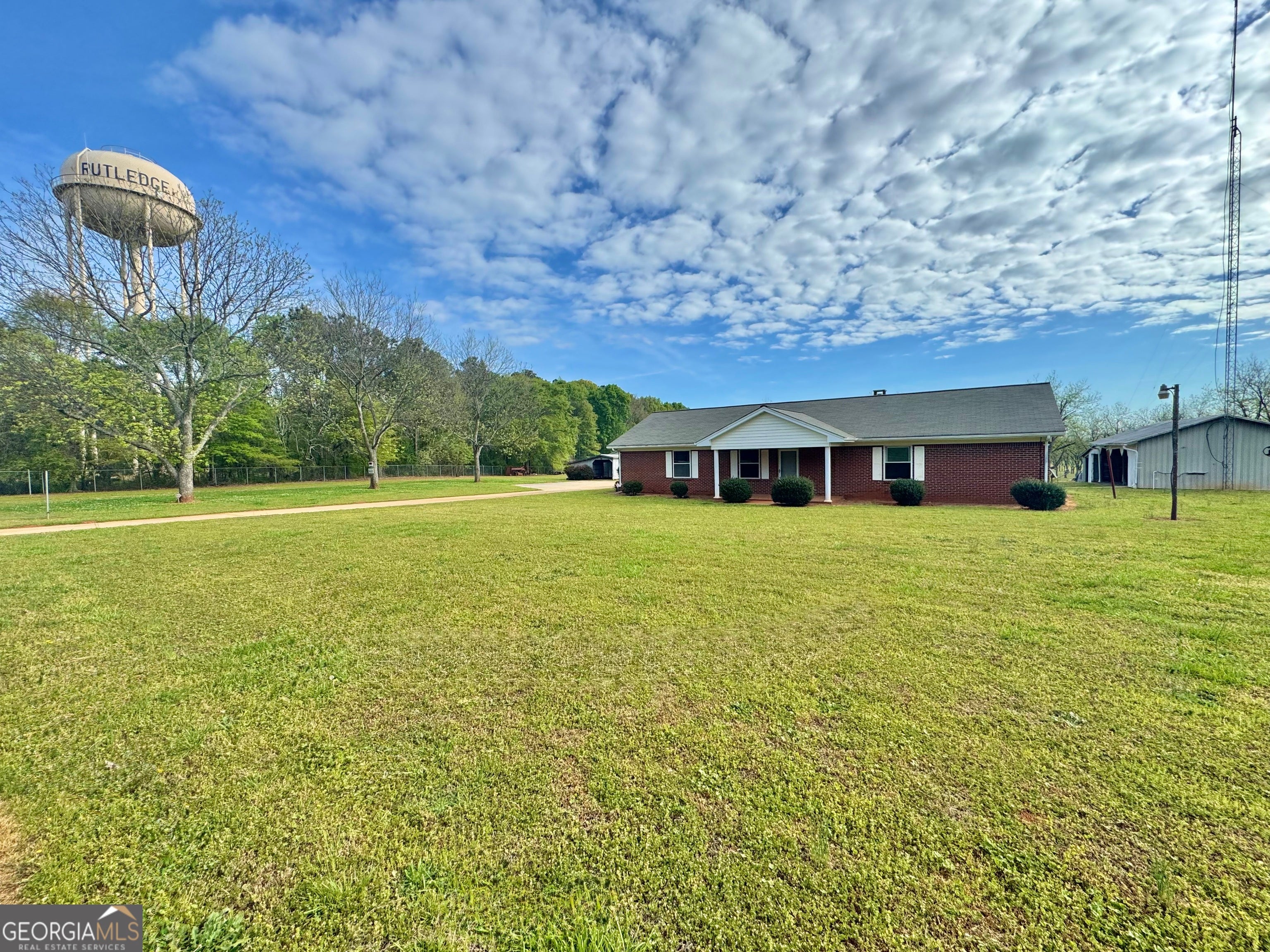 1760 Fears Rd — photo