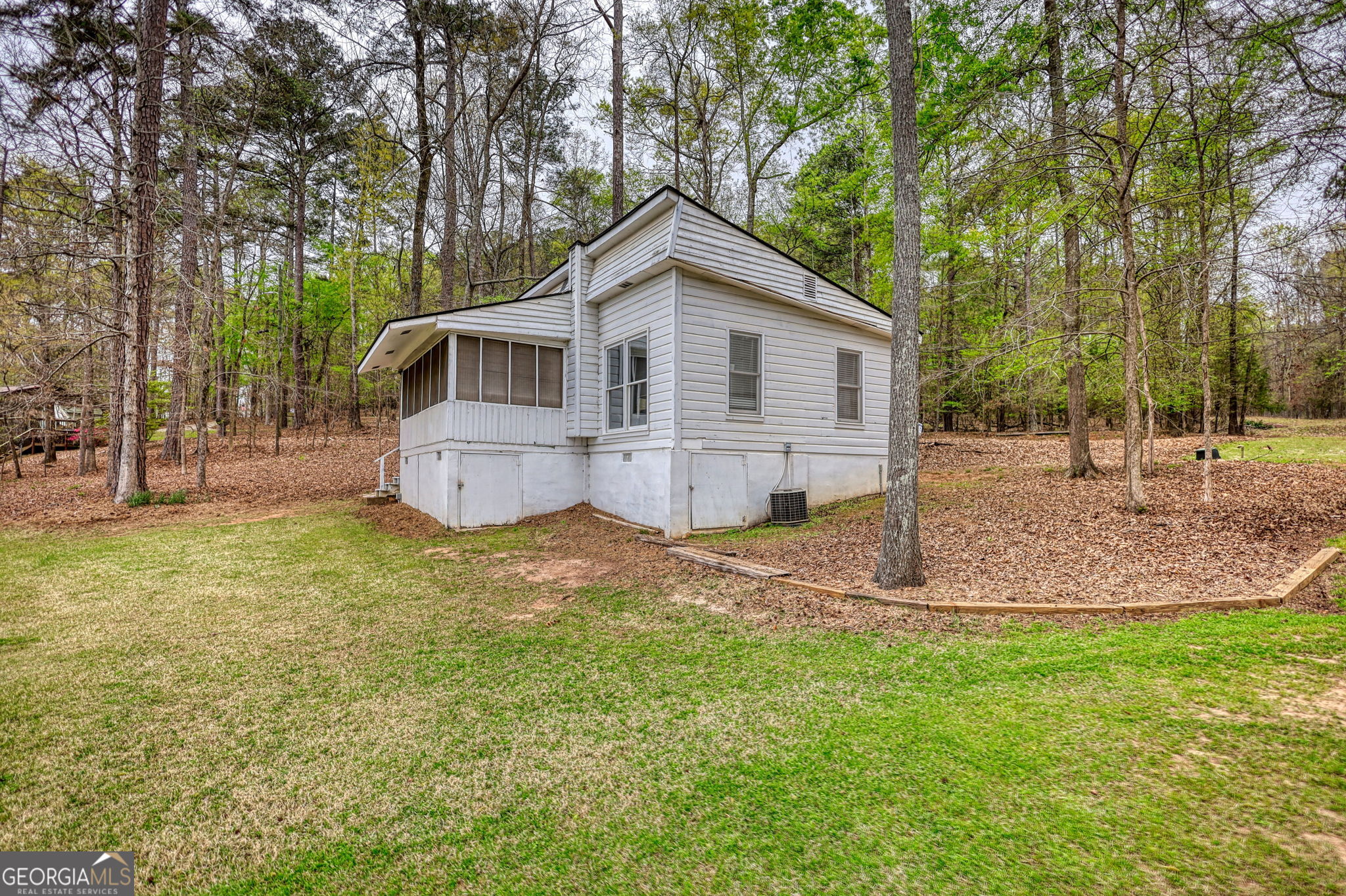 1697 County Line Ext — photo