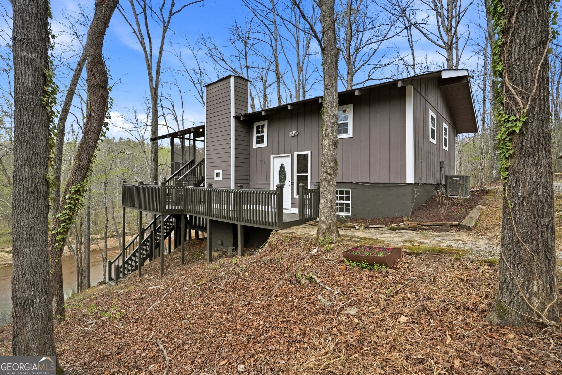 307 Eagle Overlook Dr — photo