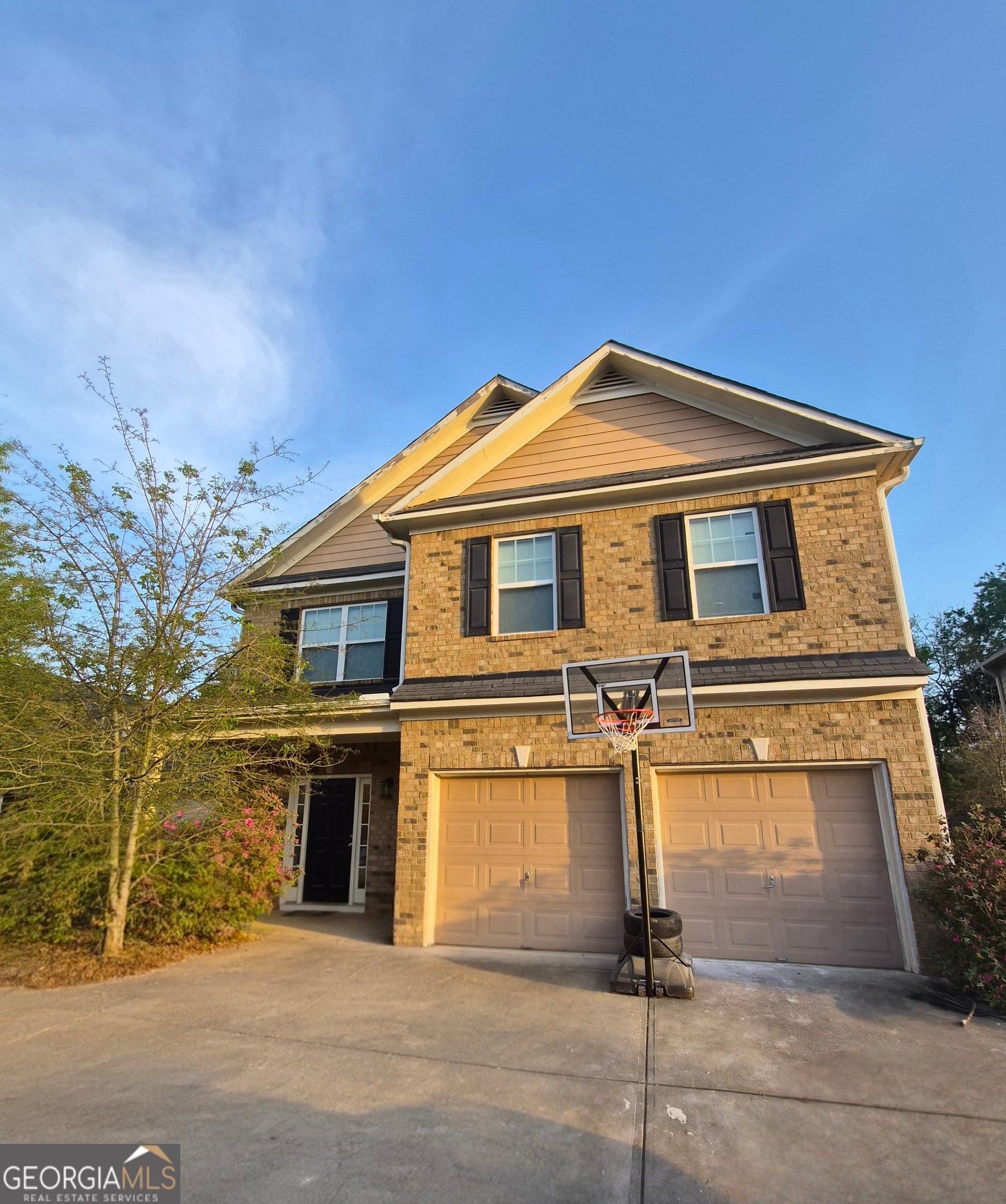 217 Klinetop Dr — photo