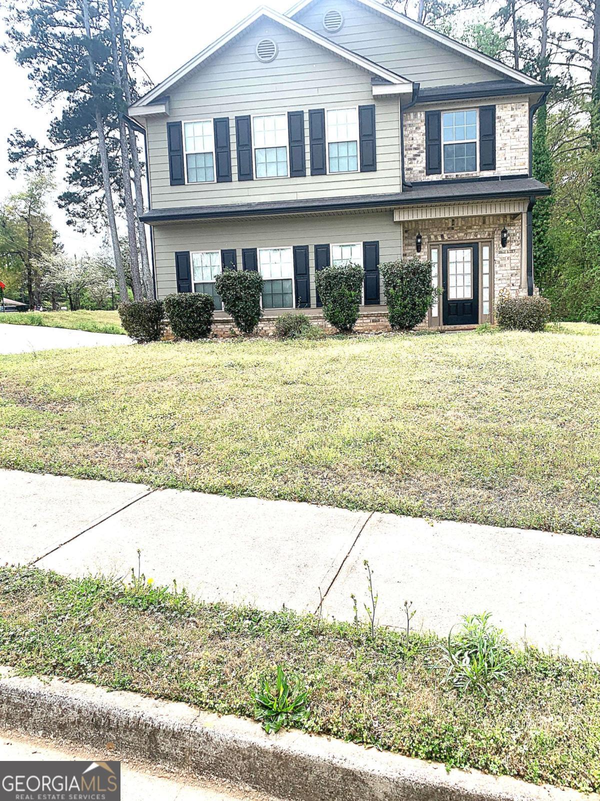 8198 Laurel Dr SW — photo