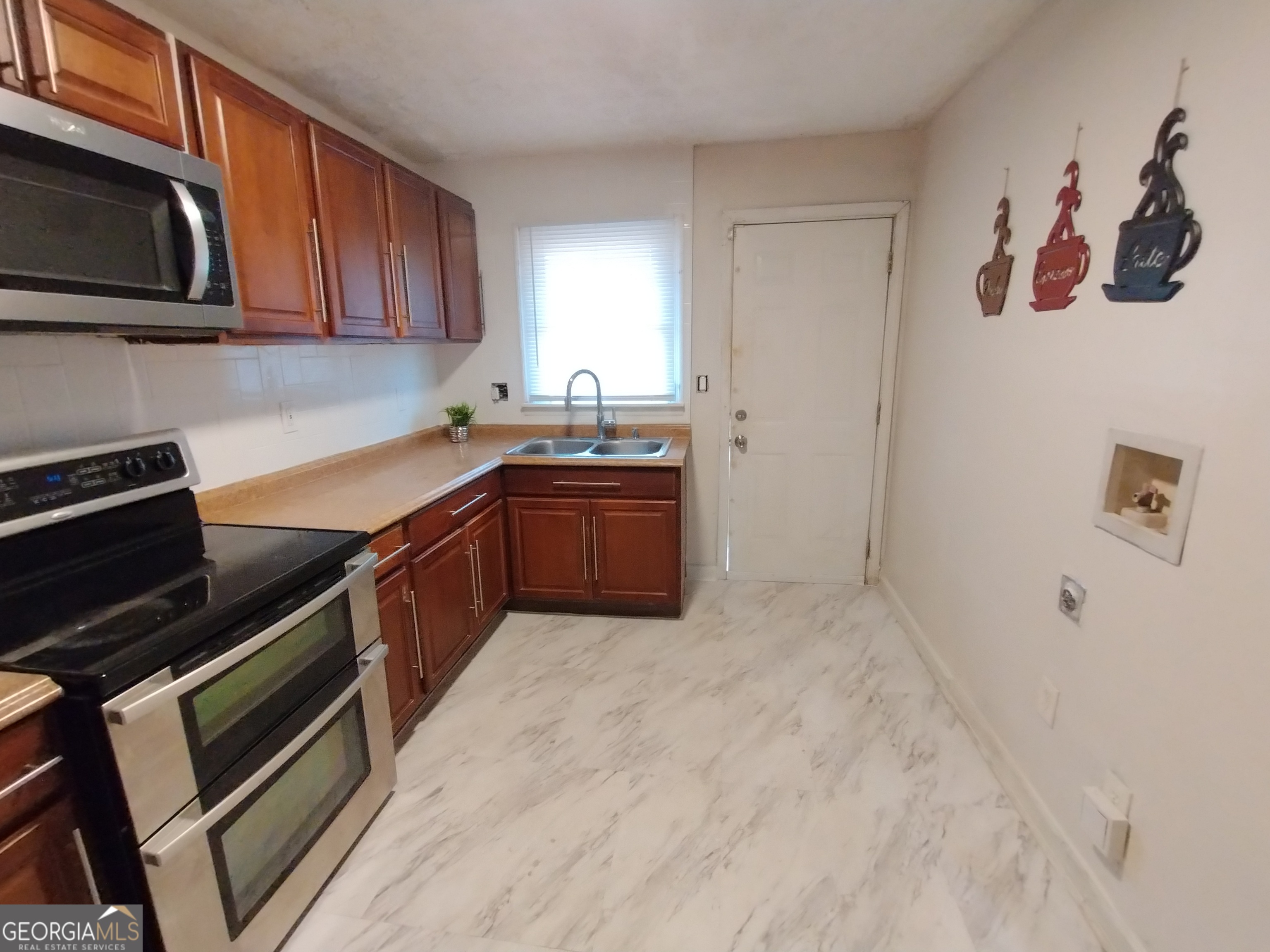2438 Lynn Iris Drive, Decatur, GA 30032 — photo 2