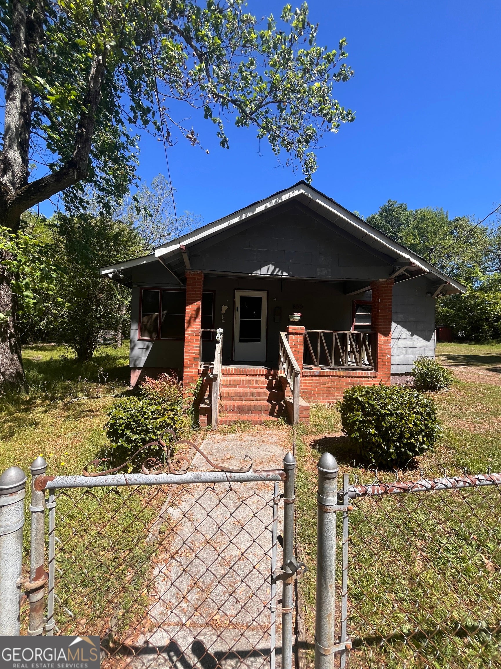 639 Sapp St — photo