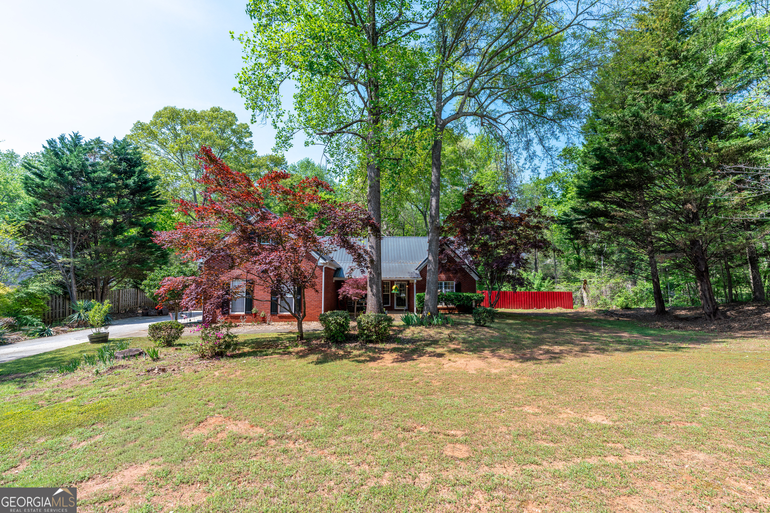 174 Lauren Marie Dr — photo