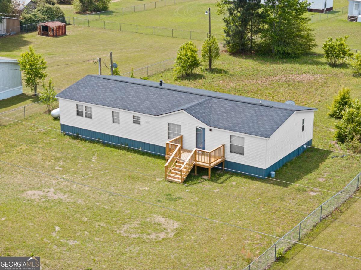 802 Allen Dr — photo