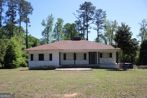 715 Gay Dr — photo