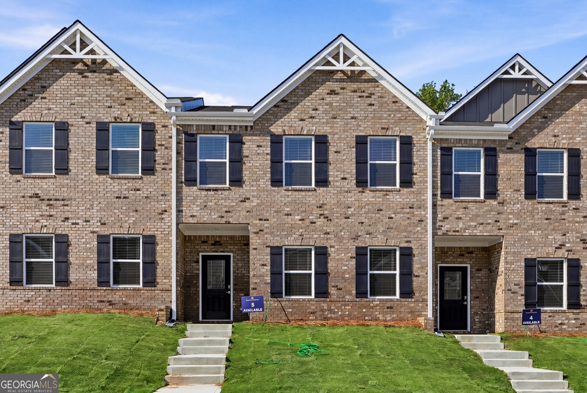 3639 Parkway James Dr — photo