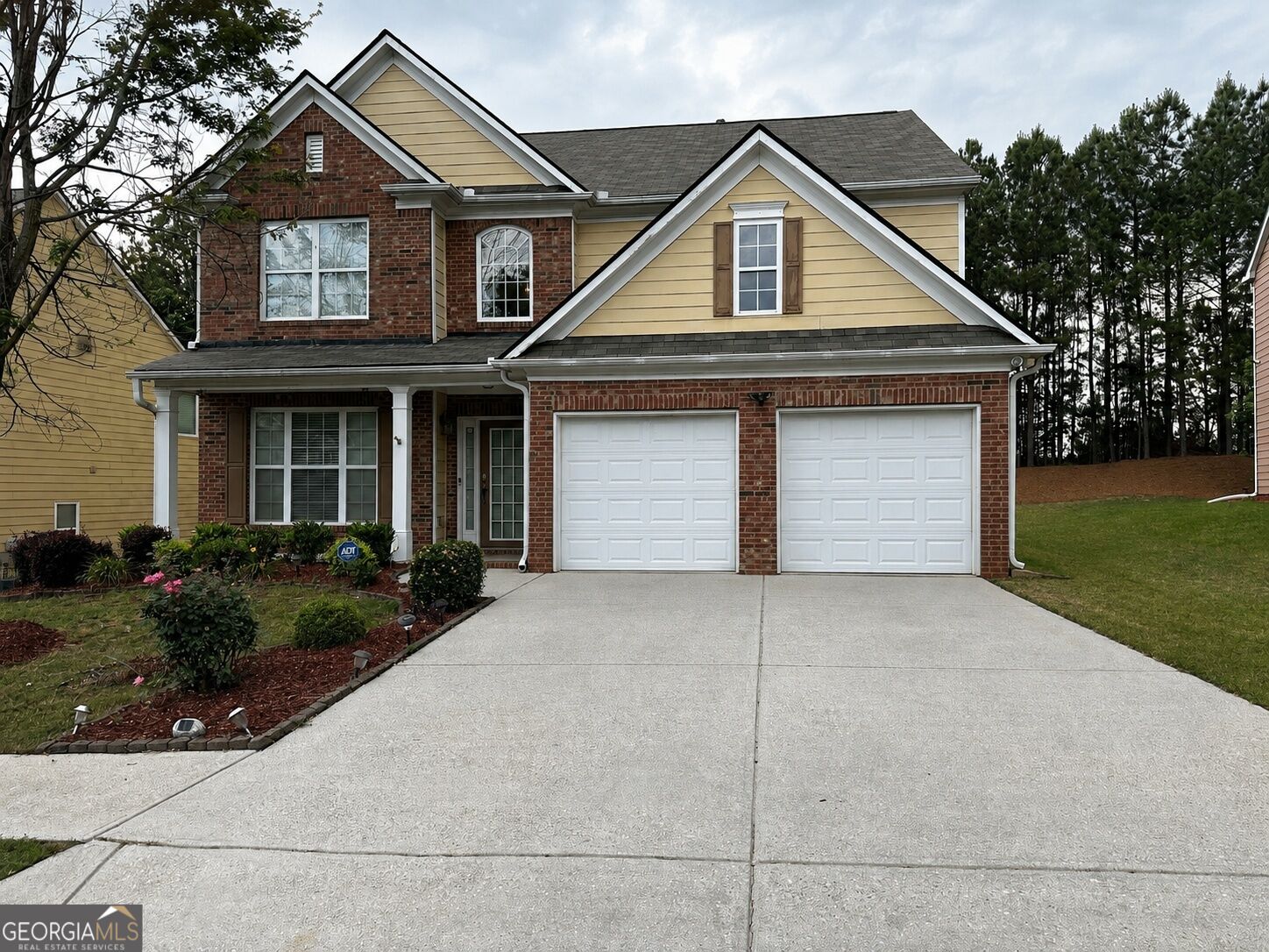 1157 Balvaird Dr — photo