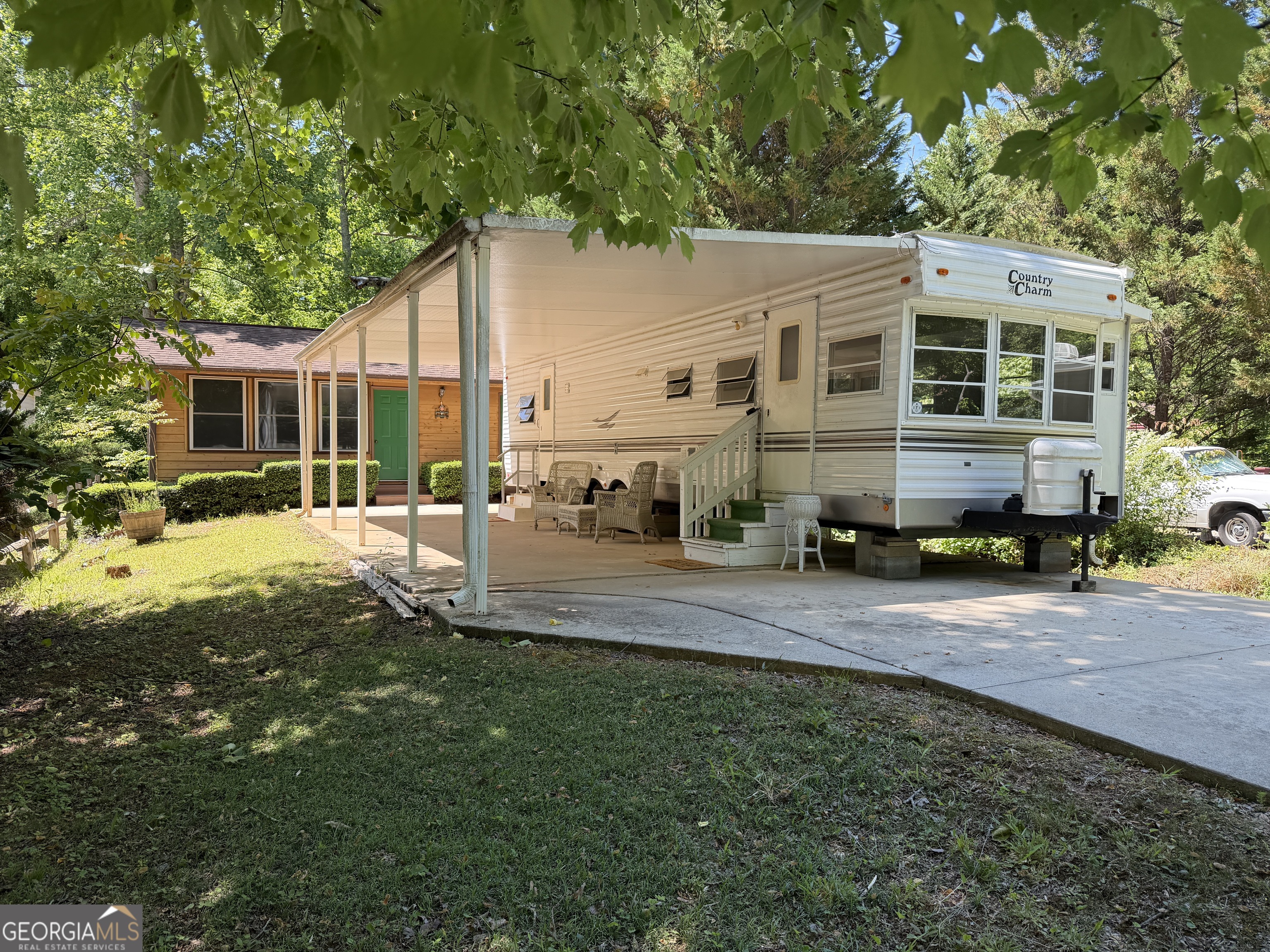345 Hidden Valley Rd — photo