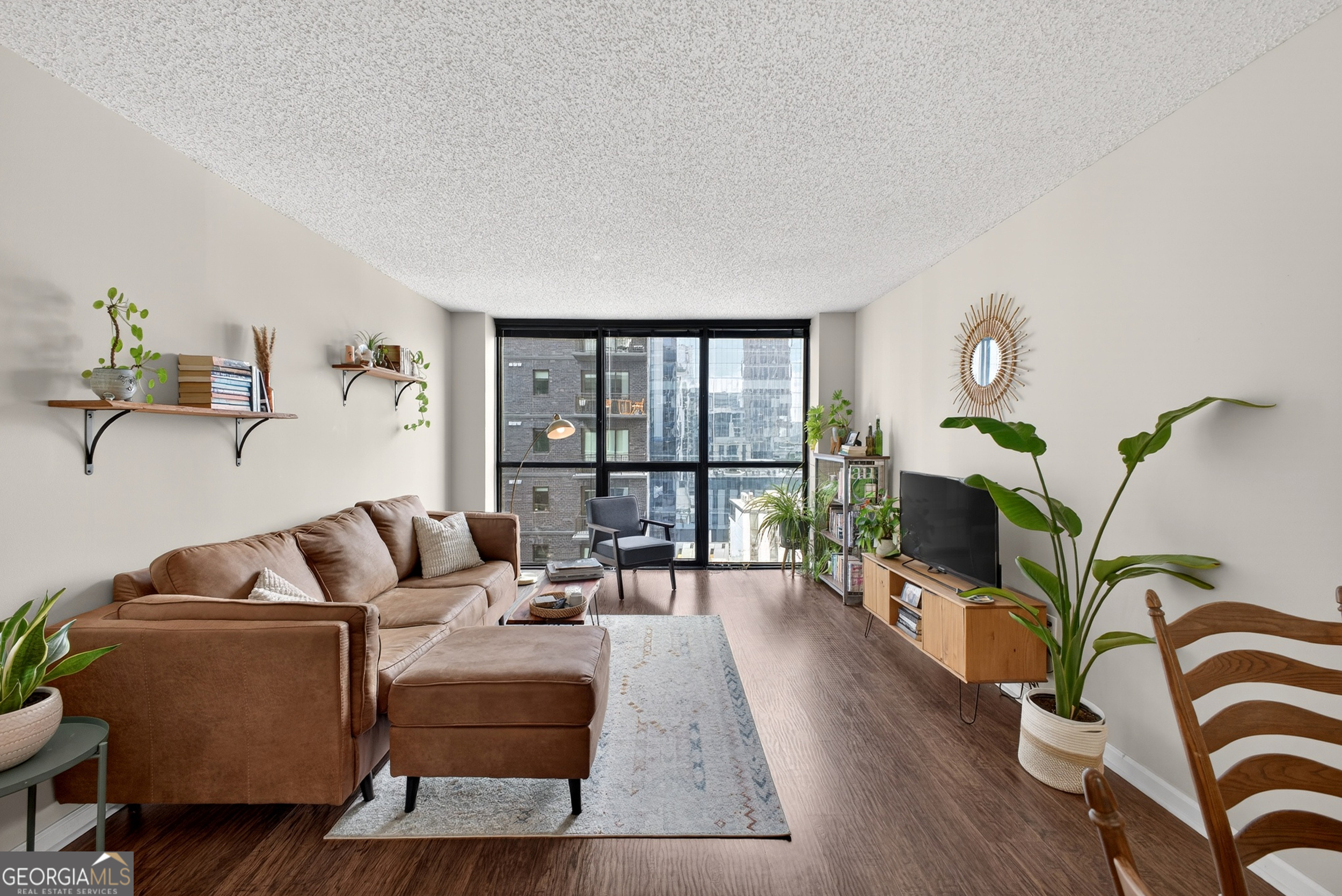 1280 W Peachtree St NW Apt 2502 — photo