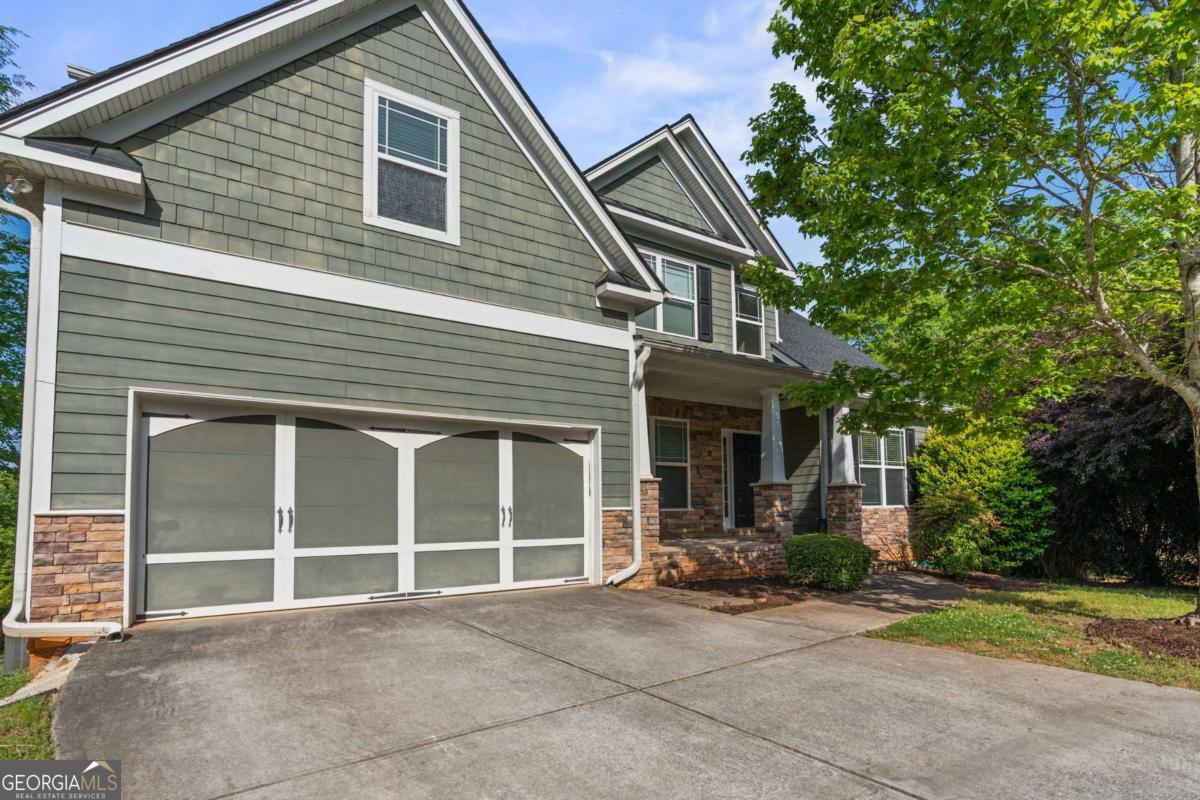 135 Lar Ct — photo