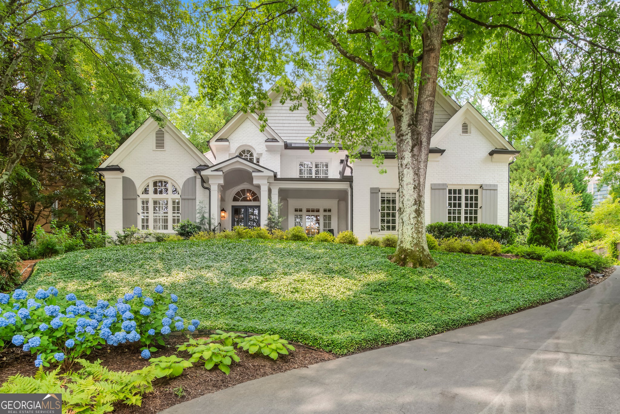 885 Carlton Rdg NE — photo