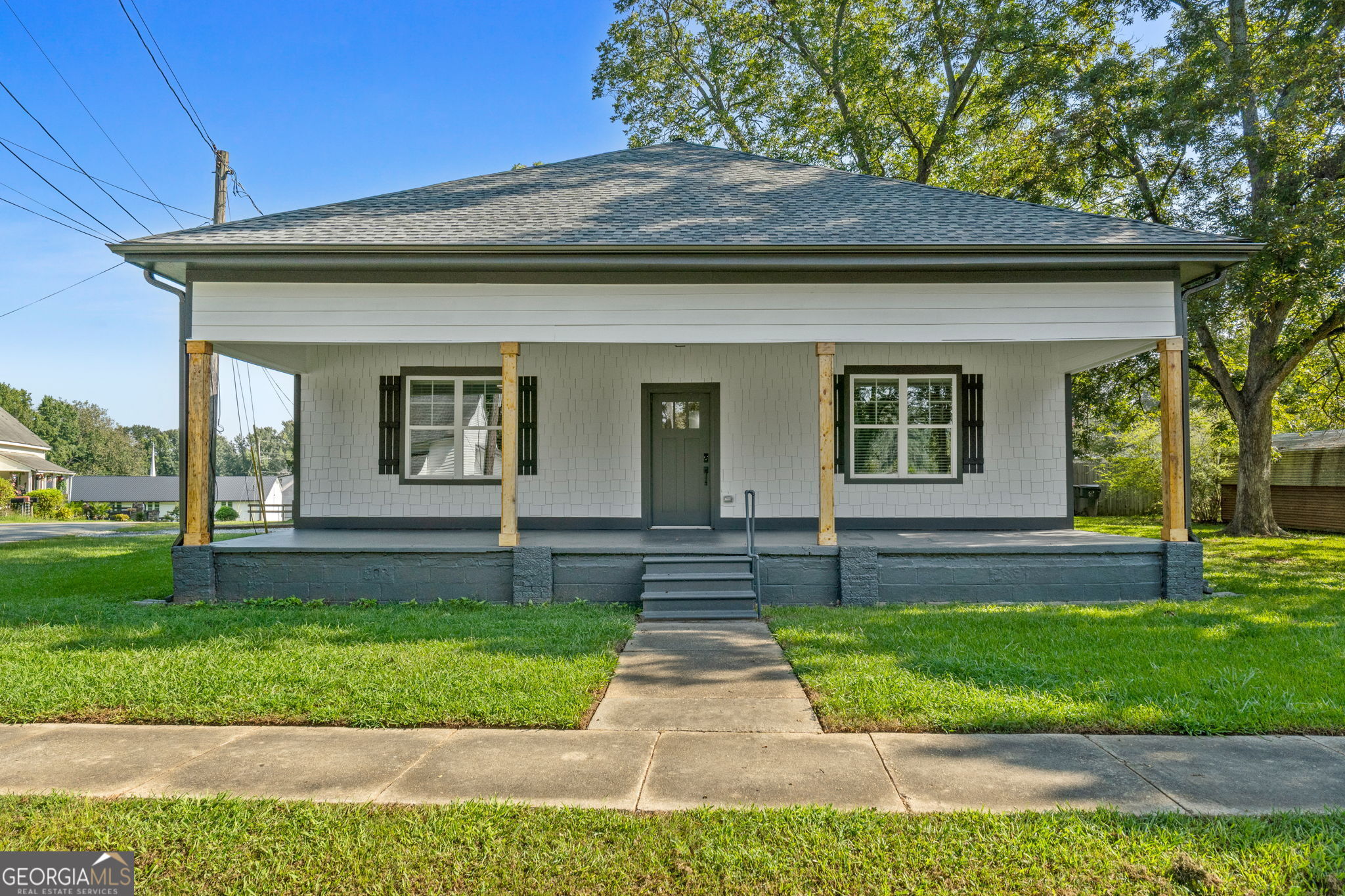 347 Ww Carr Ave — photo