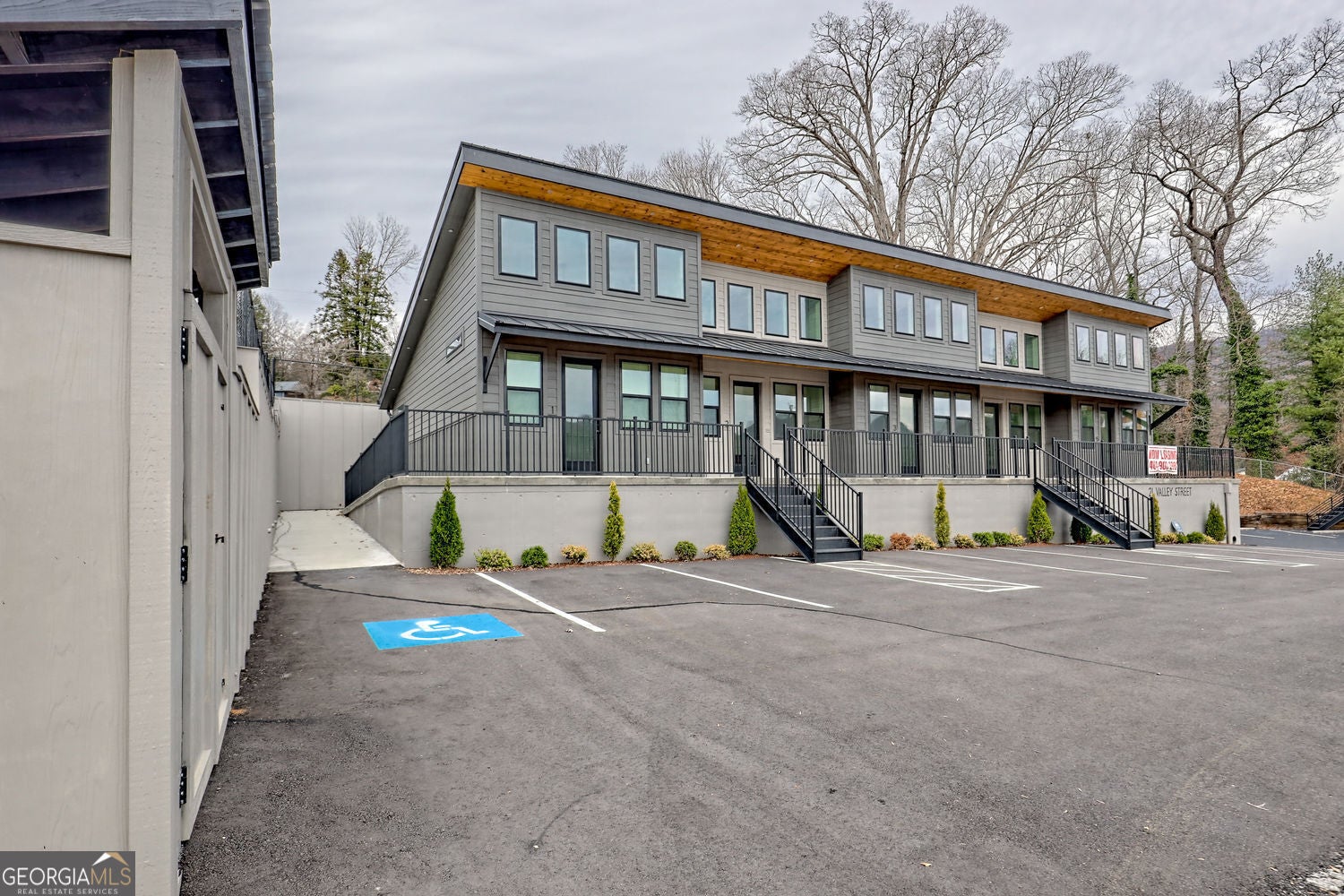 21 Valley St 3 — photo