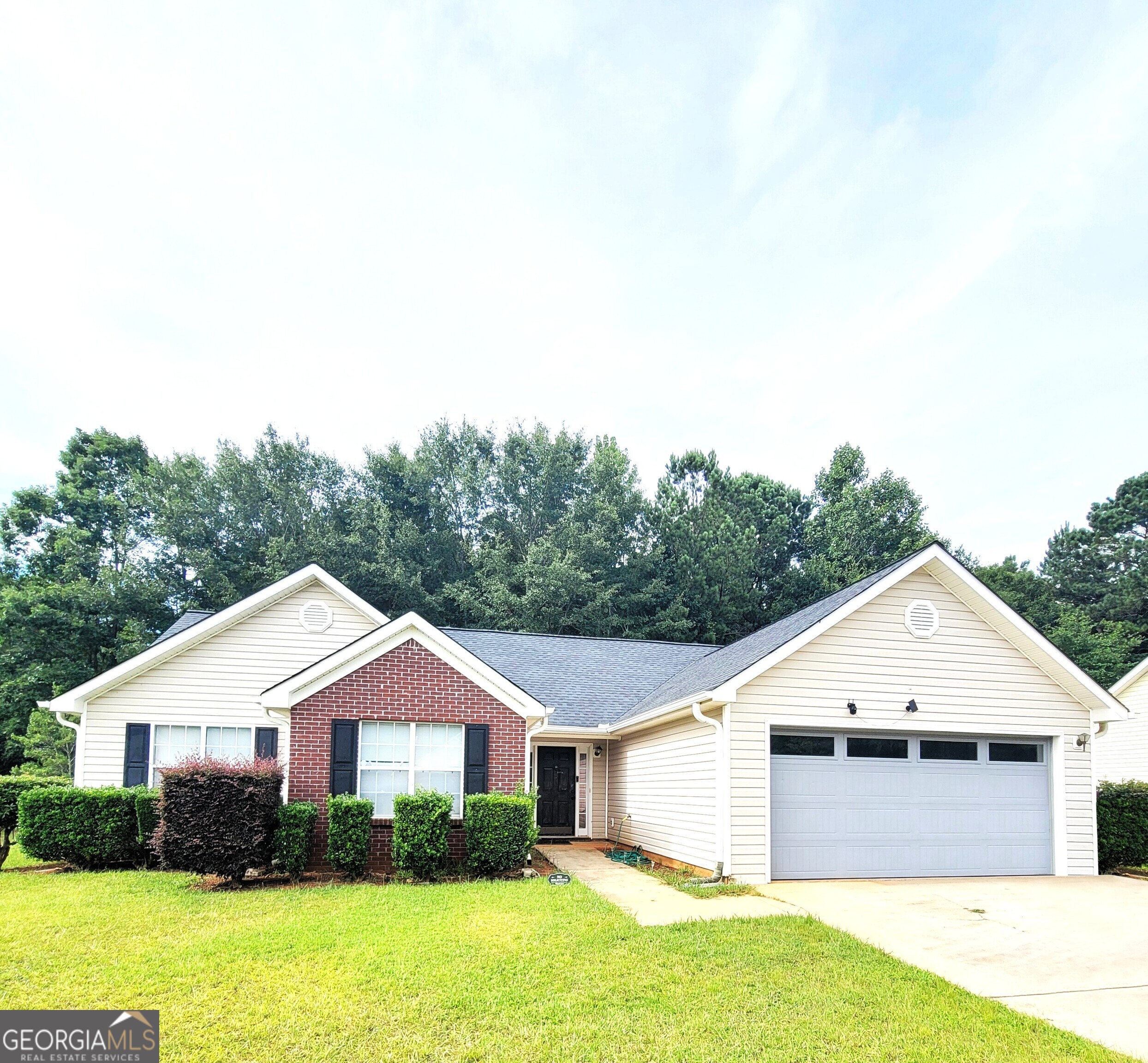 203 Plantation Trl — photo