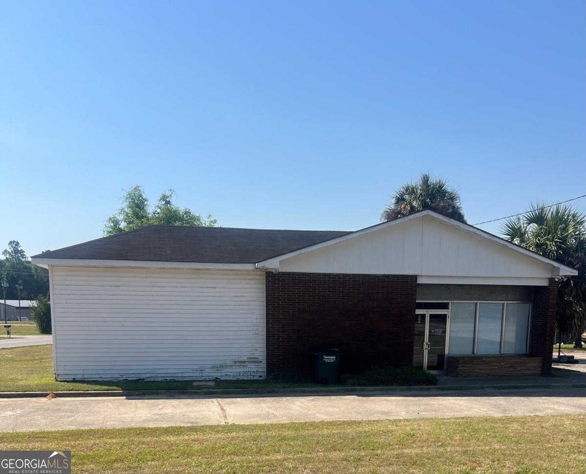 1178 E Winthrope Ave — photo