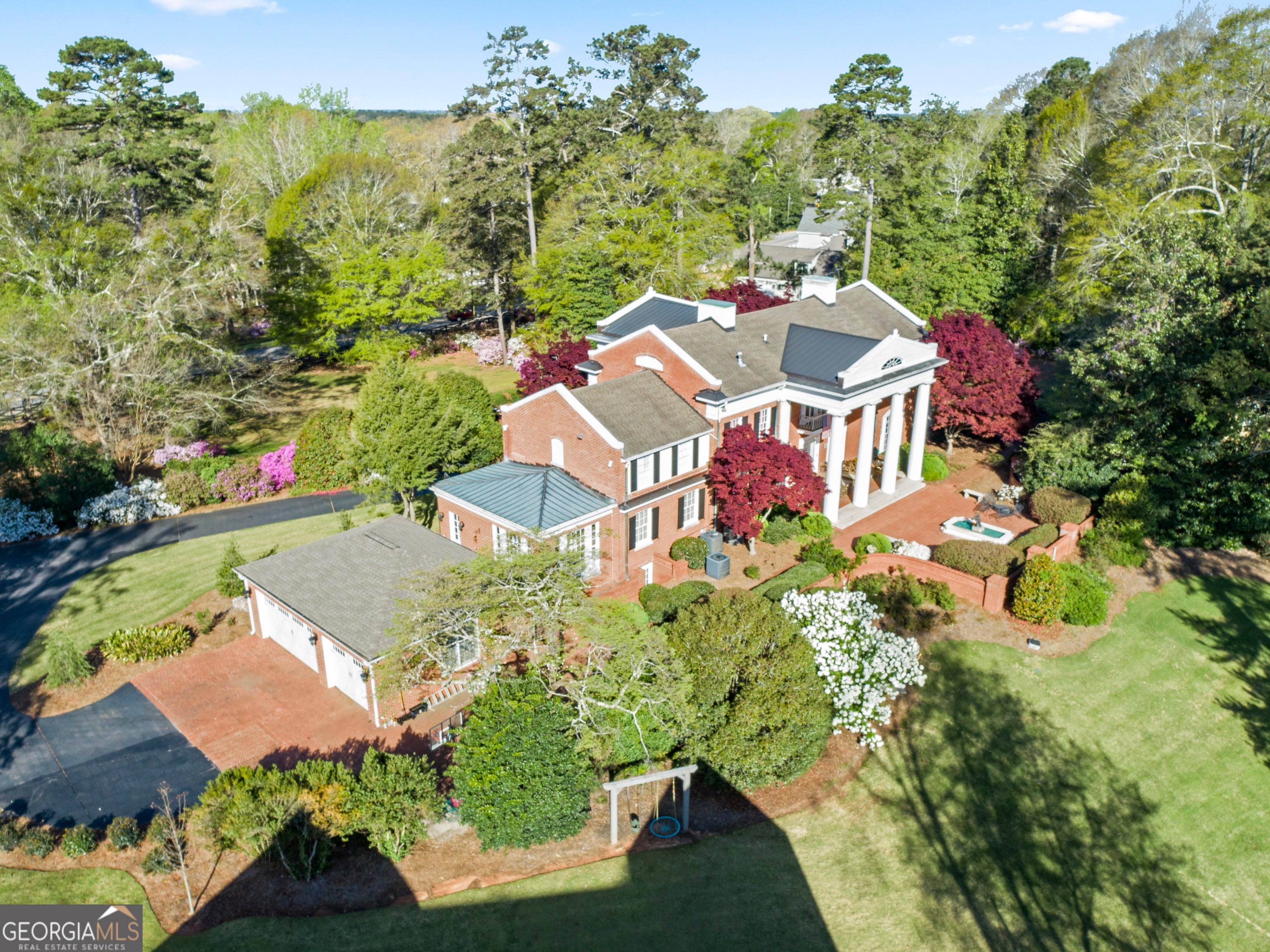 22 Sanford Dr — photo