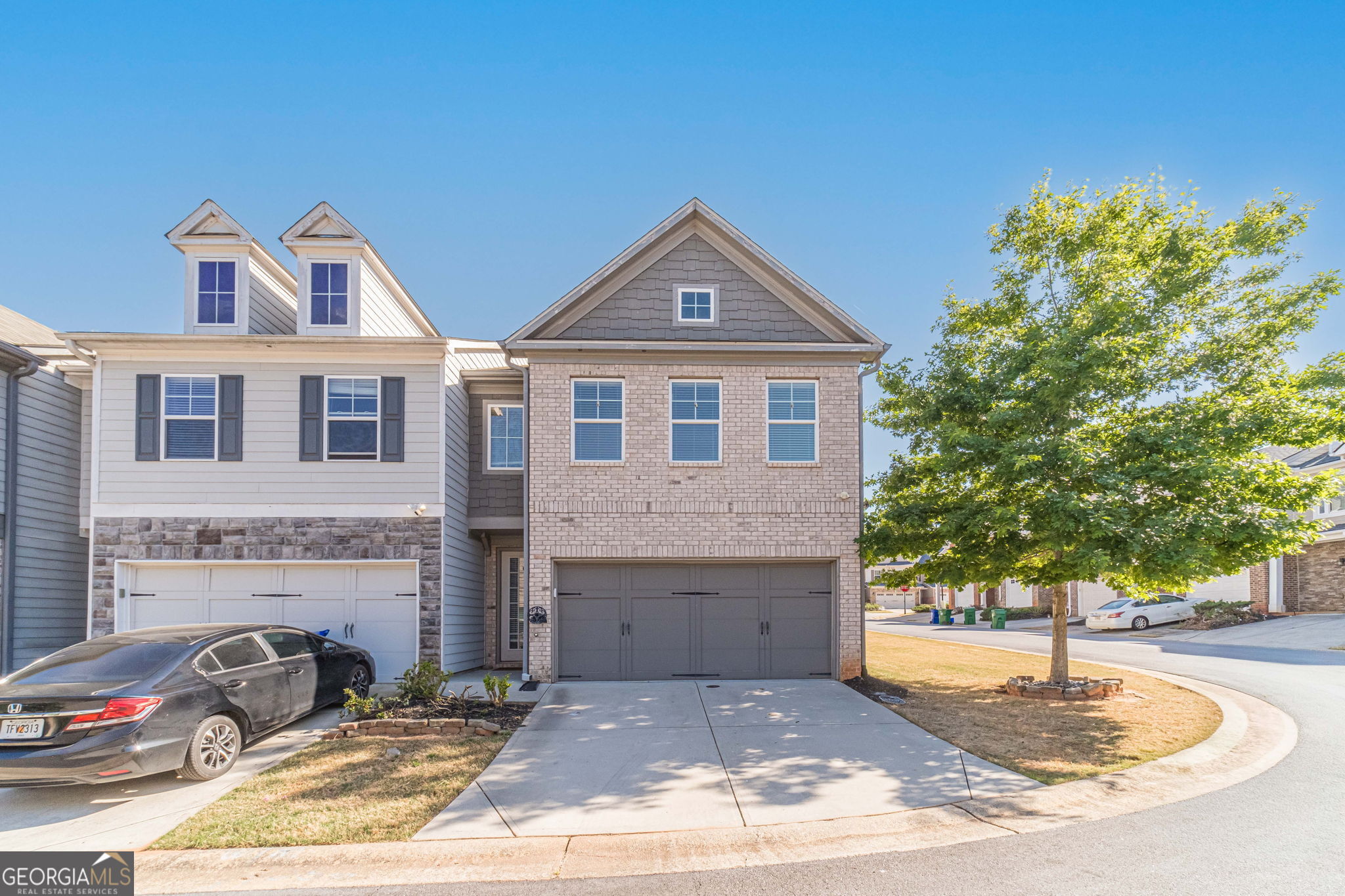 4086 Fireoak Dr — photo
