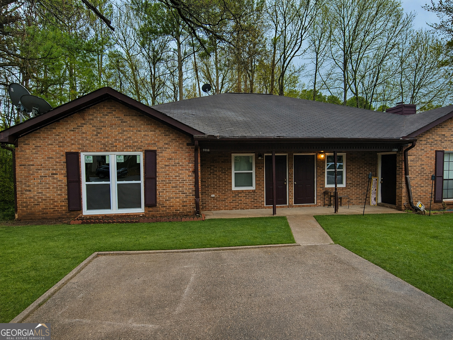 1086 Summer Brook Anx — photo