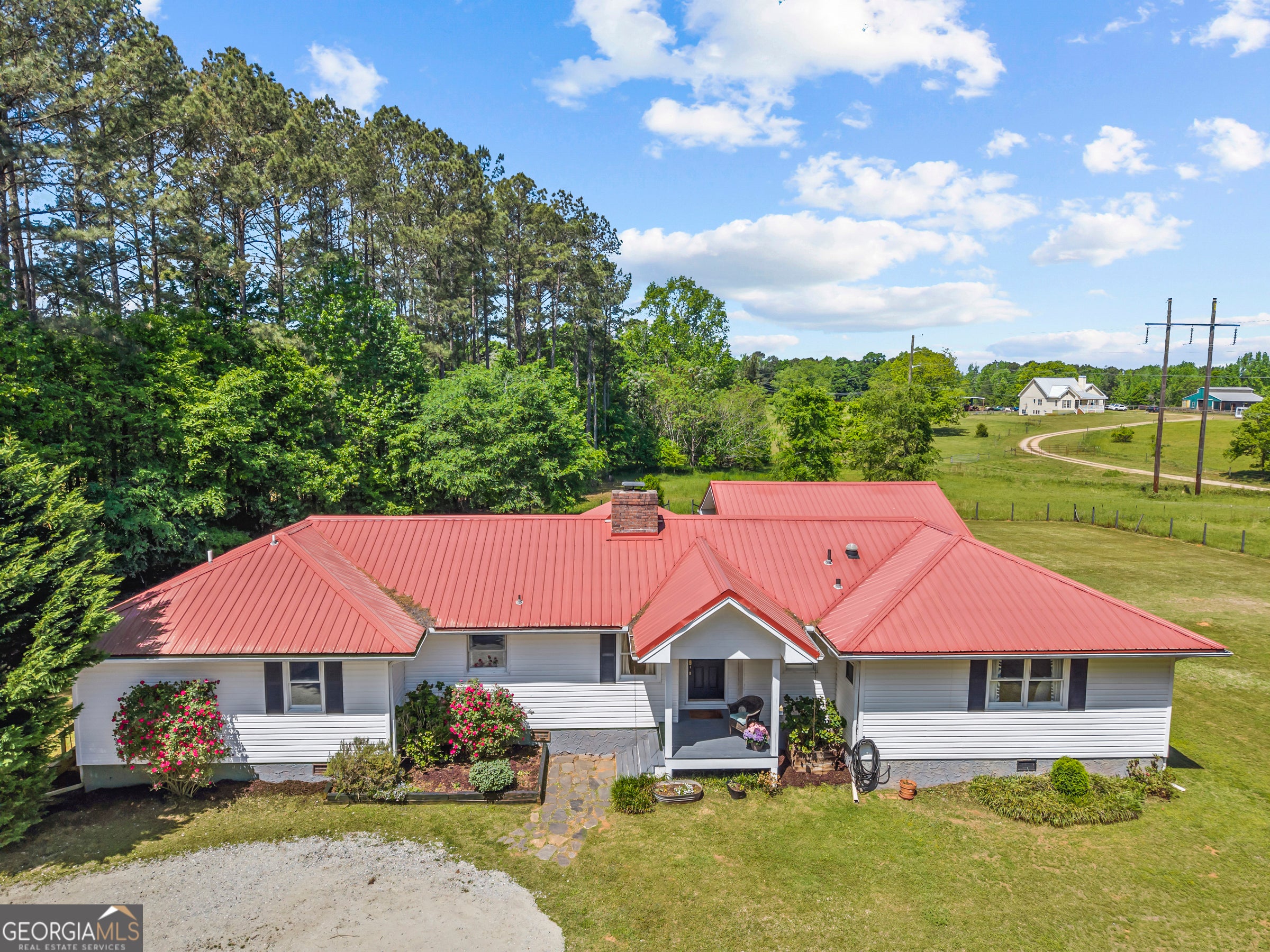 1490 Crawley Rd — photo