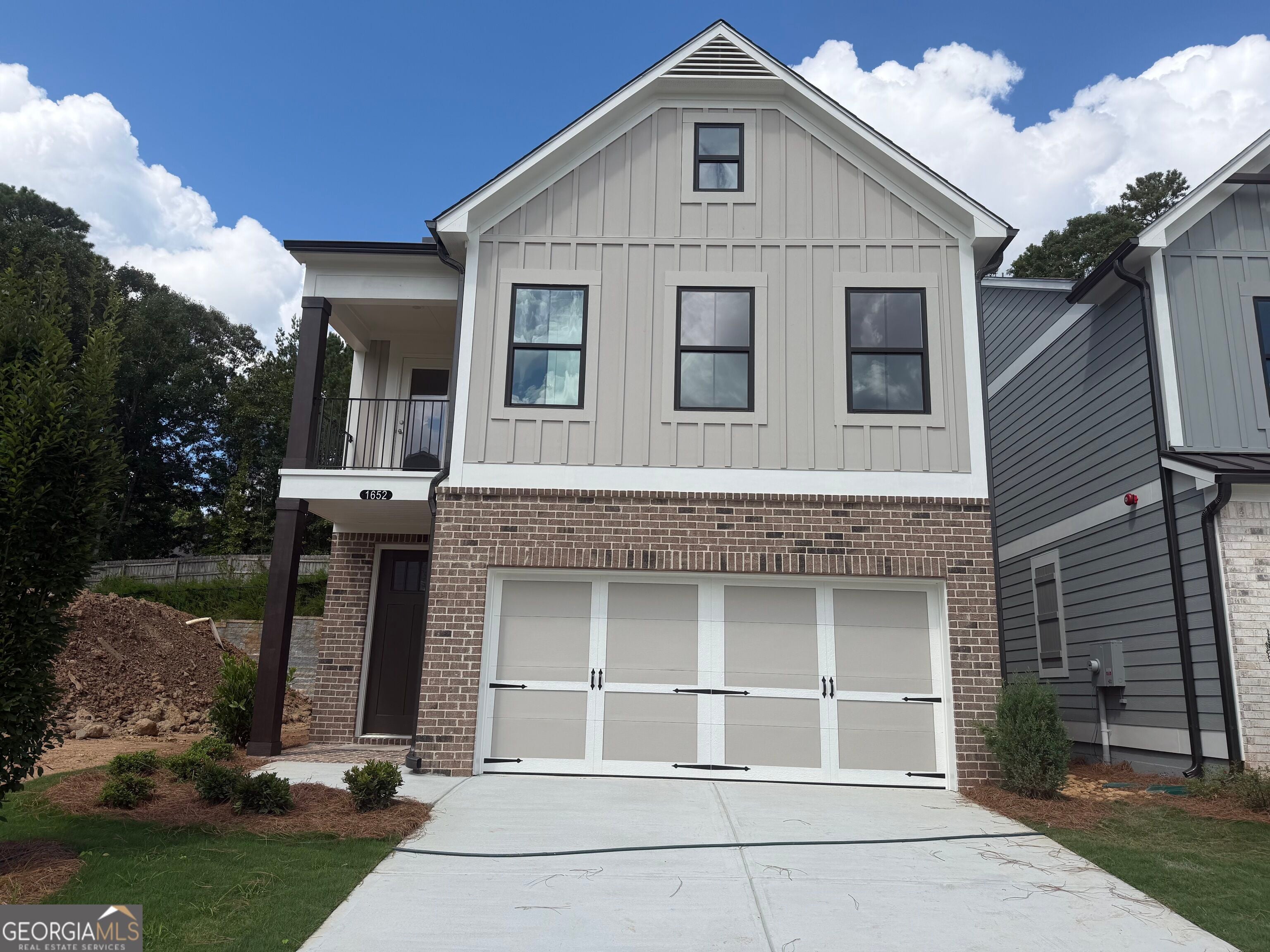 1652 Crest Creek Ct — photo