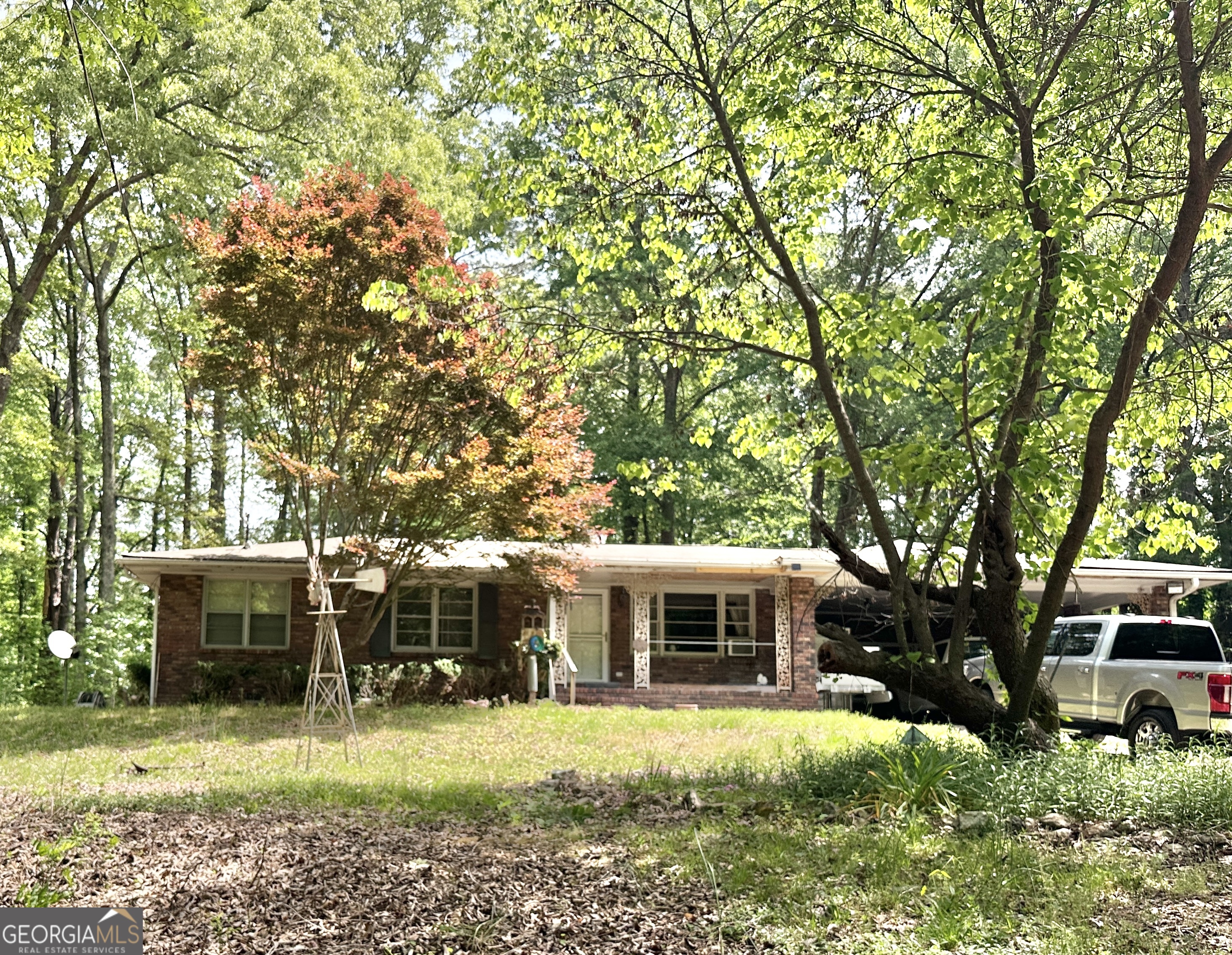 2828 Flat Shoals Rd — photo