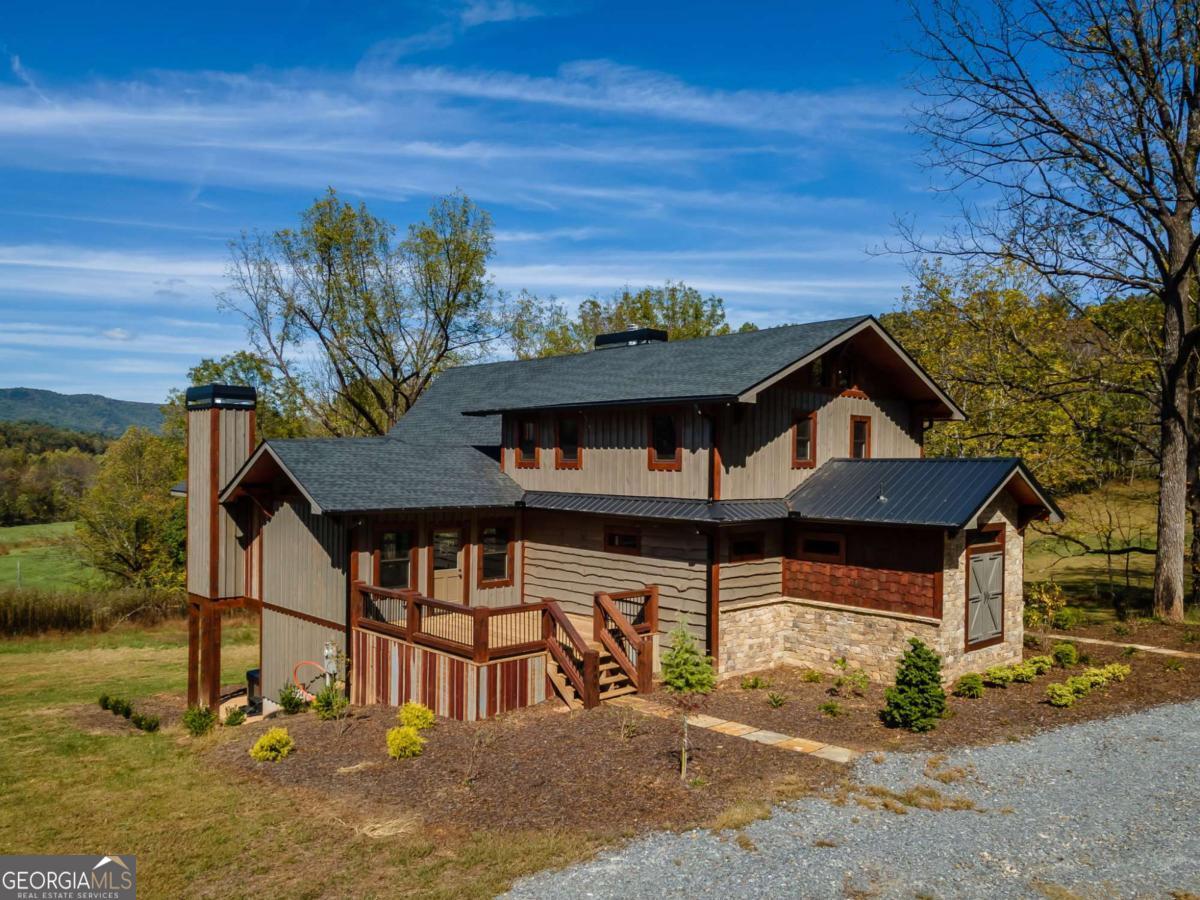 7590 Mobile Rd — photo