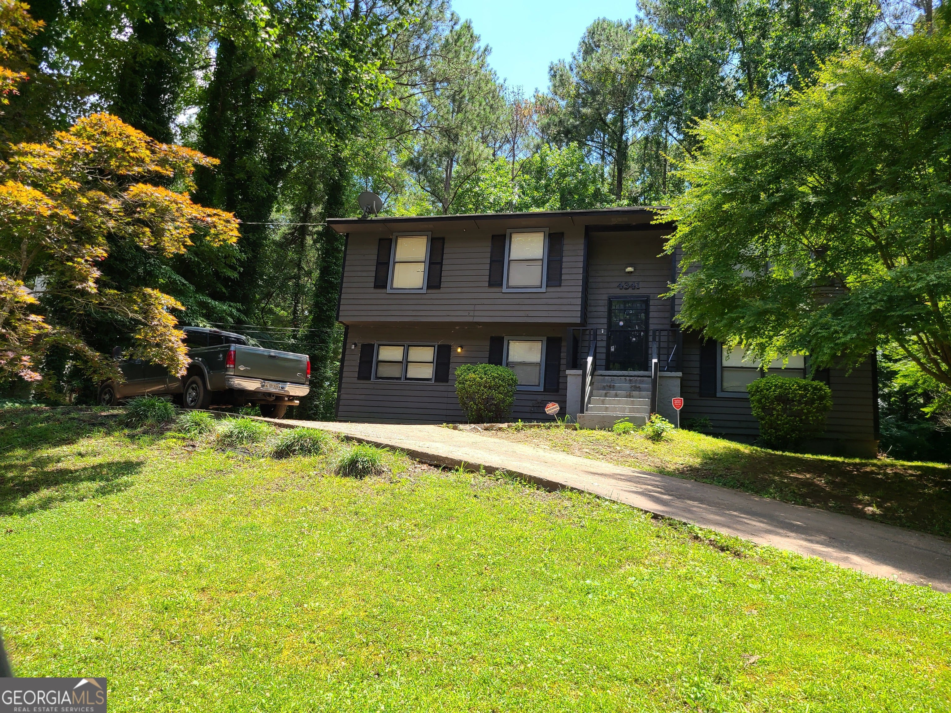 4341 Old Lake Dr — photo
