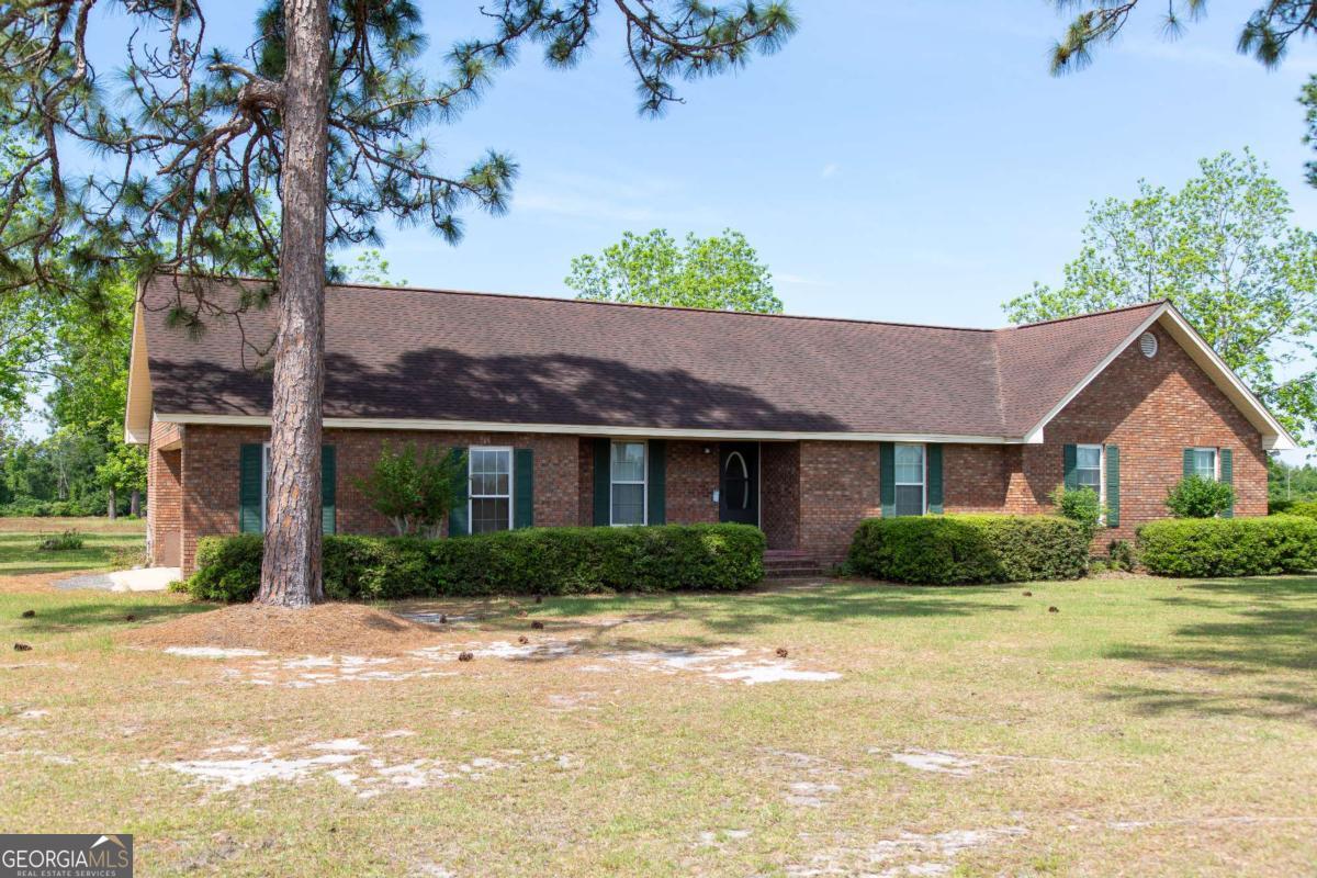 68 Smart Road, Baxley, GA 31513 — photo 3