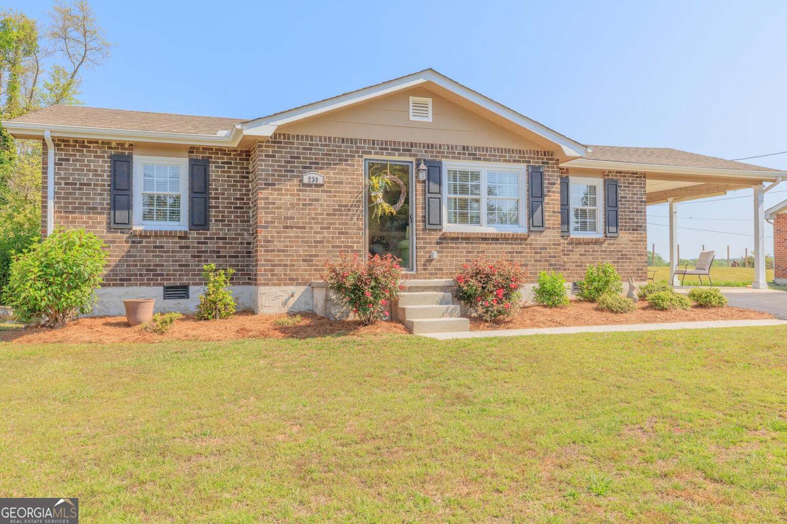 239 Langley Dr — photo