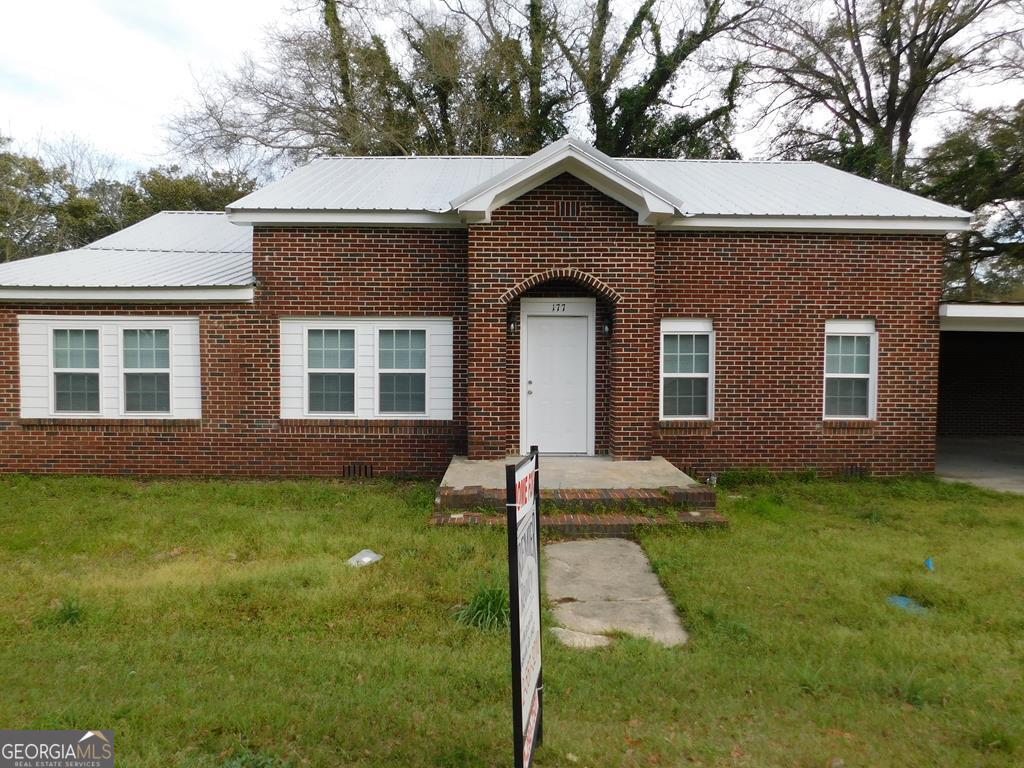 177 W Brazell St — photo