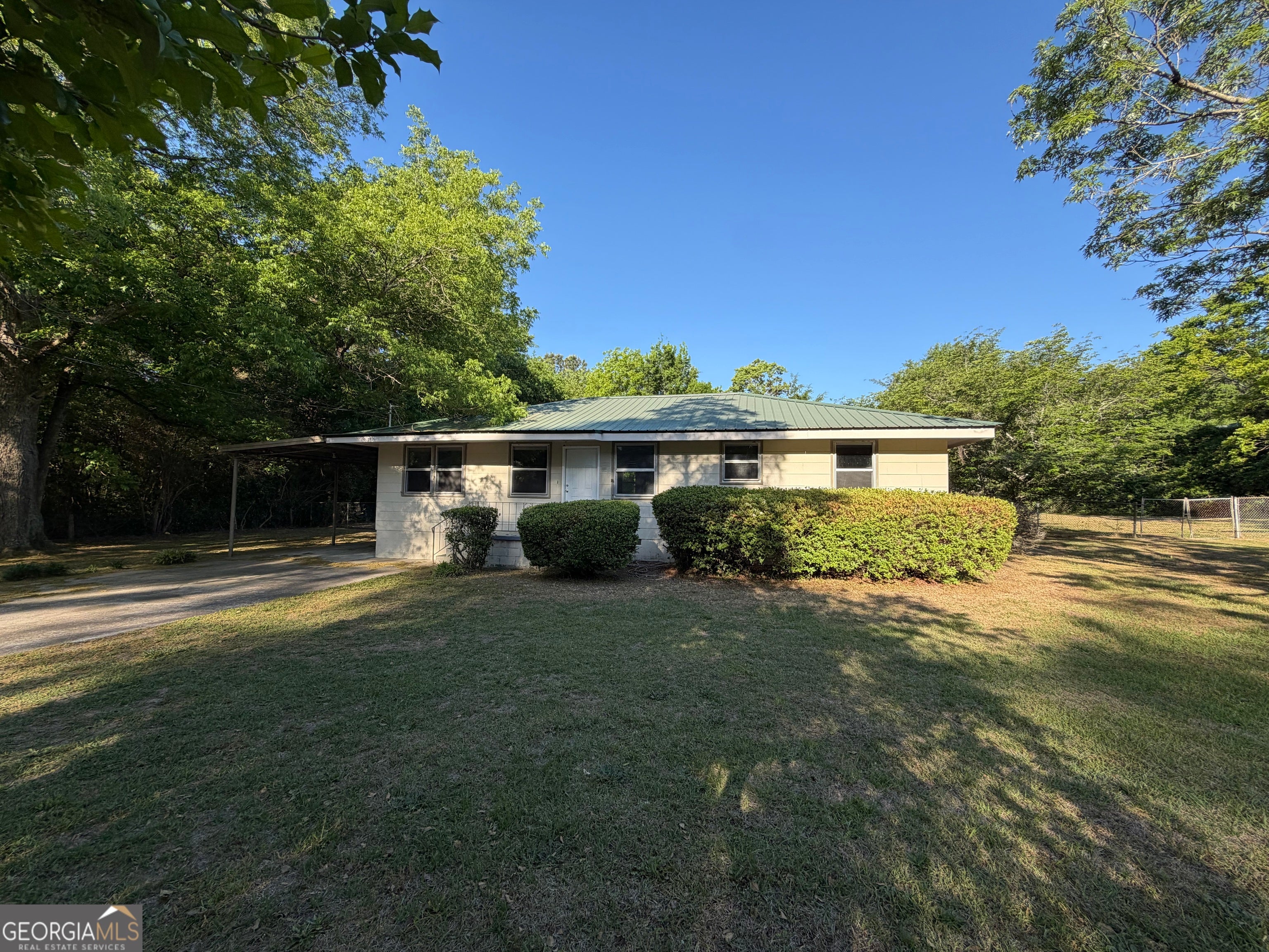 6045 Skipperton Rd — photo