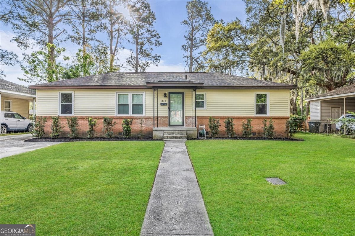 342 Bunting Dr — photo