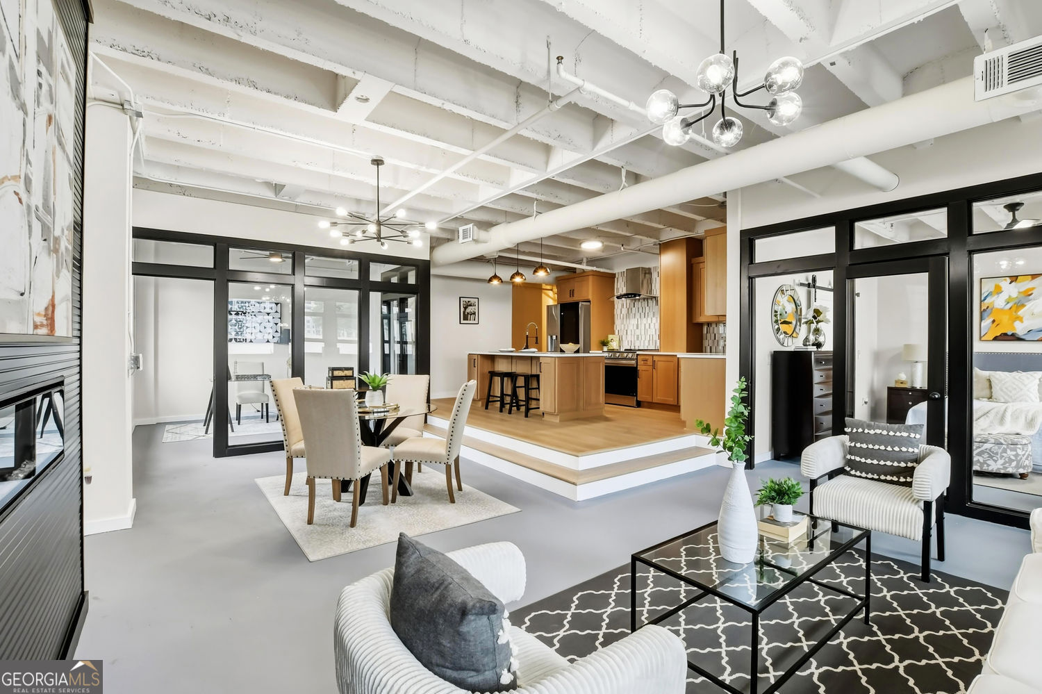 878 Peachtree St NE 729 — photo