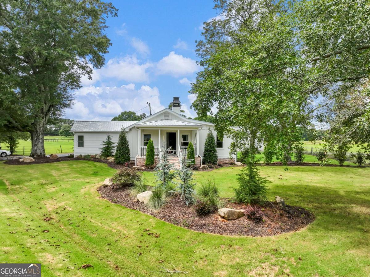 1334 Criswell Rd SE — photo