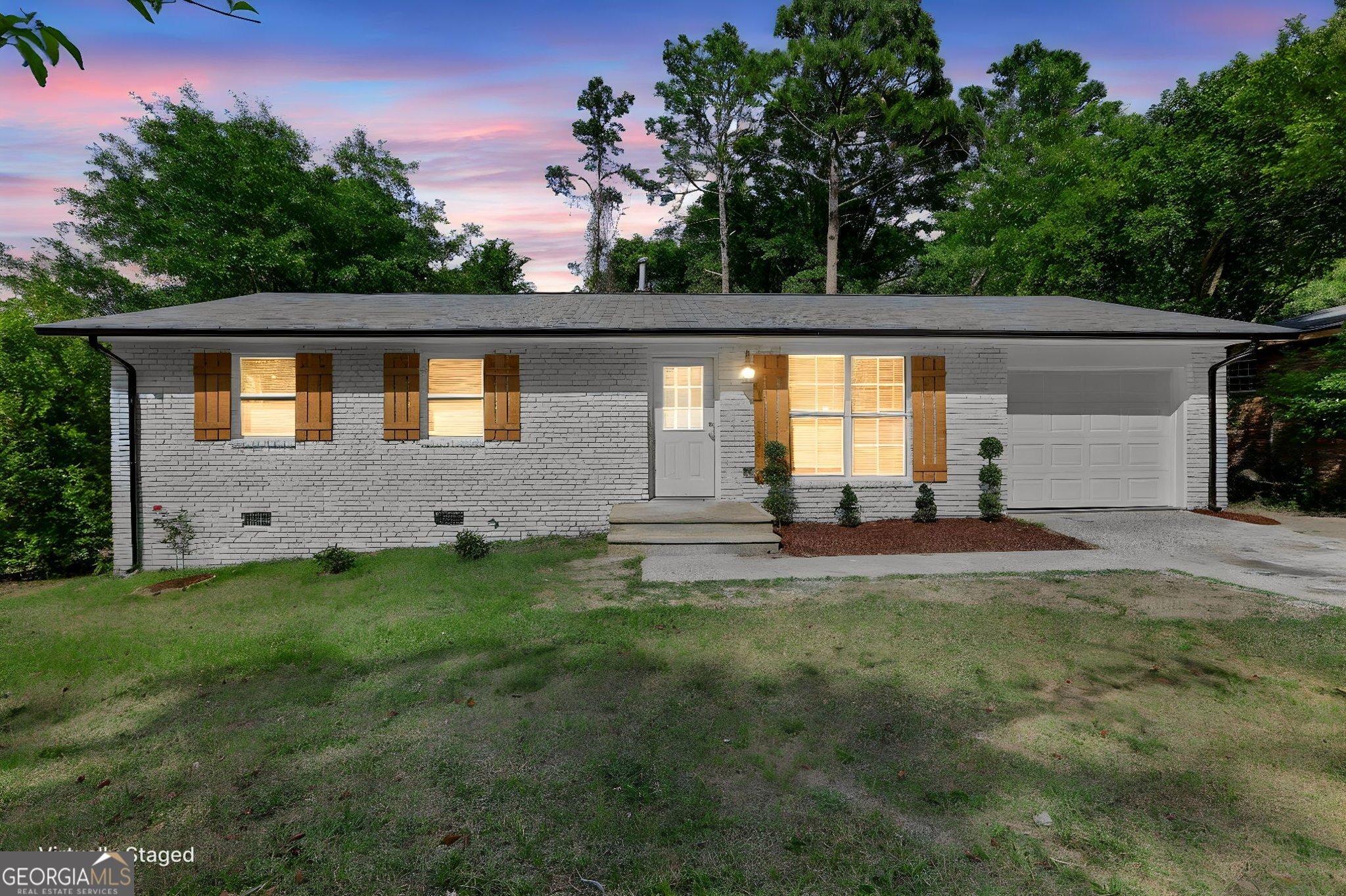 3356 Kings Park Cir — photo