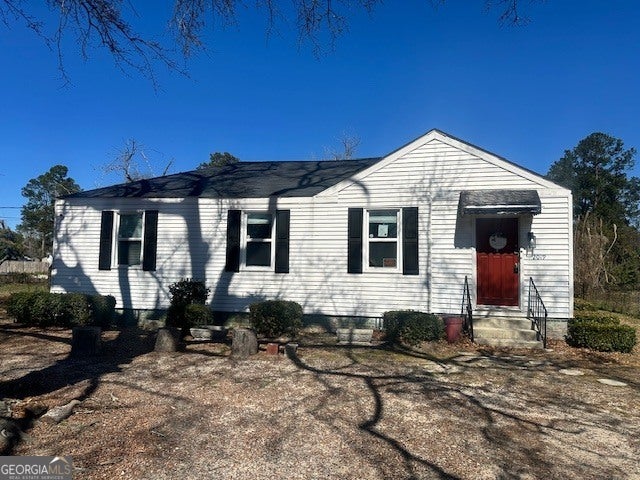 2019 Kennedy Dr — photo