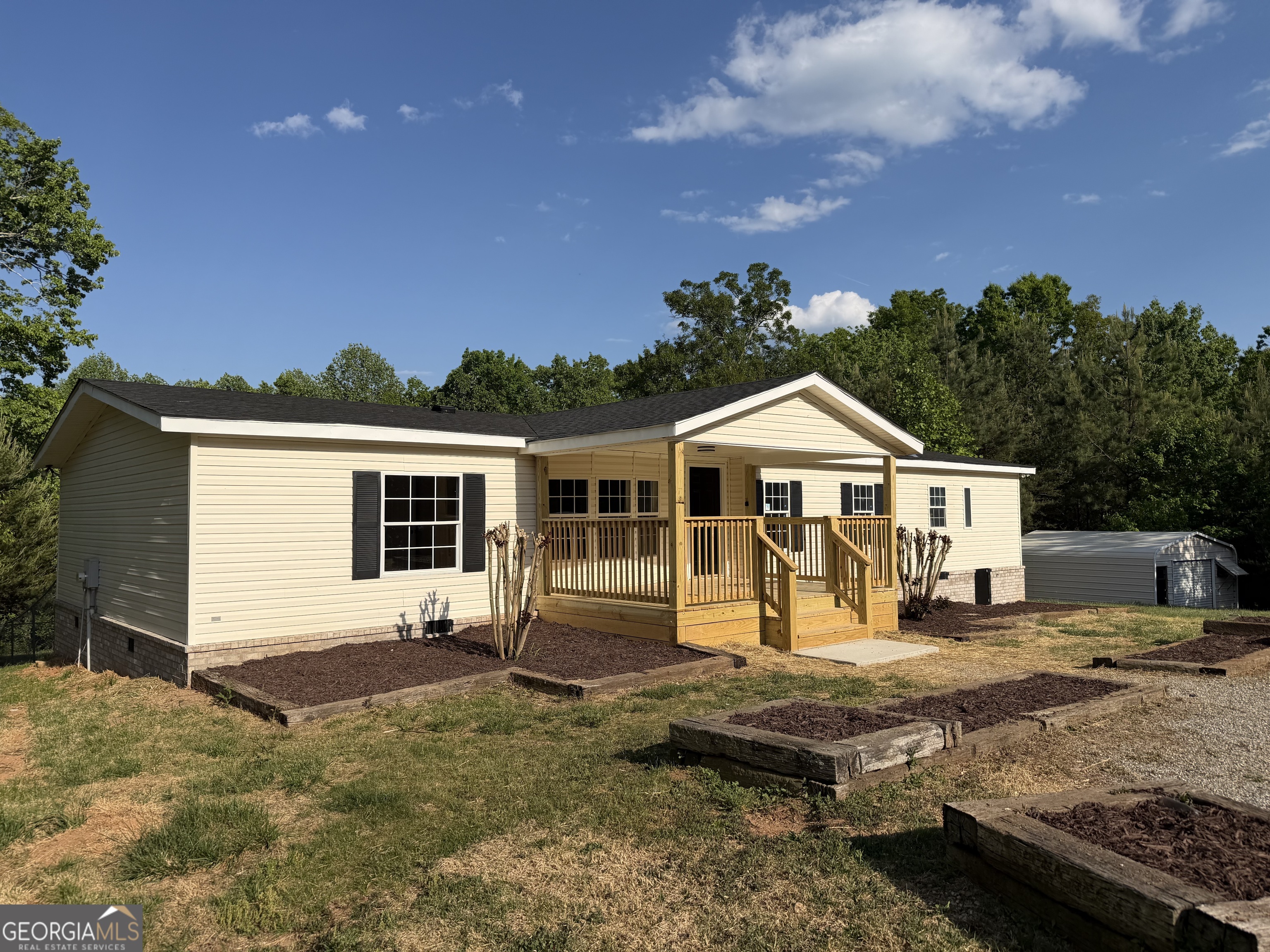 200 Ruby Wooten Road, Clarkesville, GA 30523