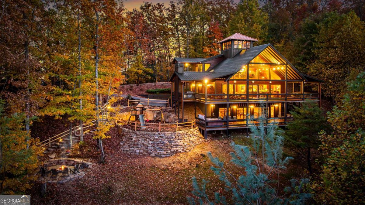 904 Raccoon Road, Blue Ridge GA 30513
